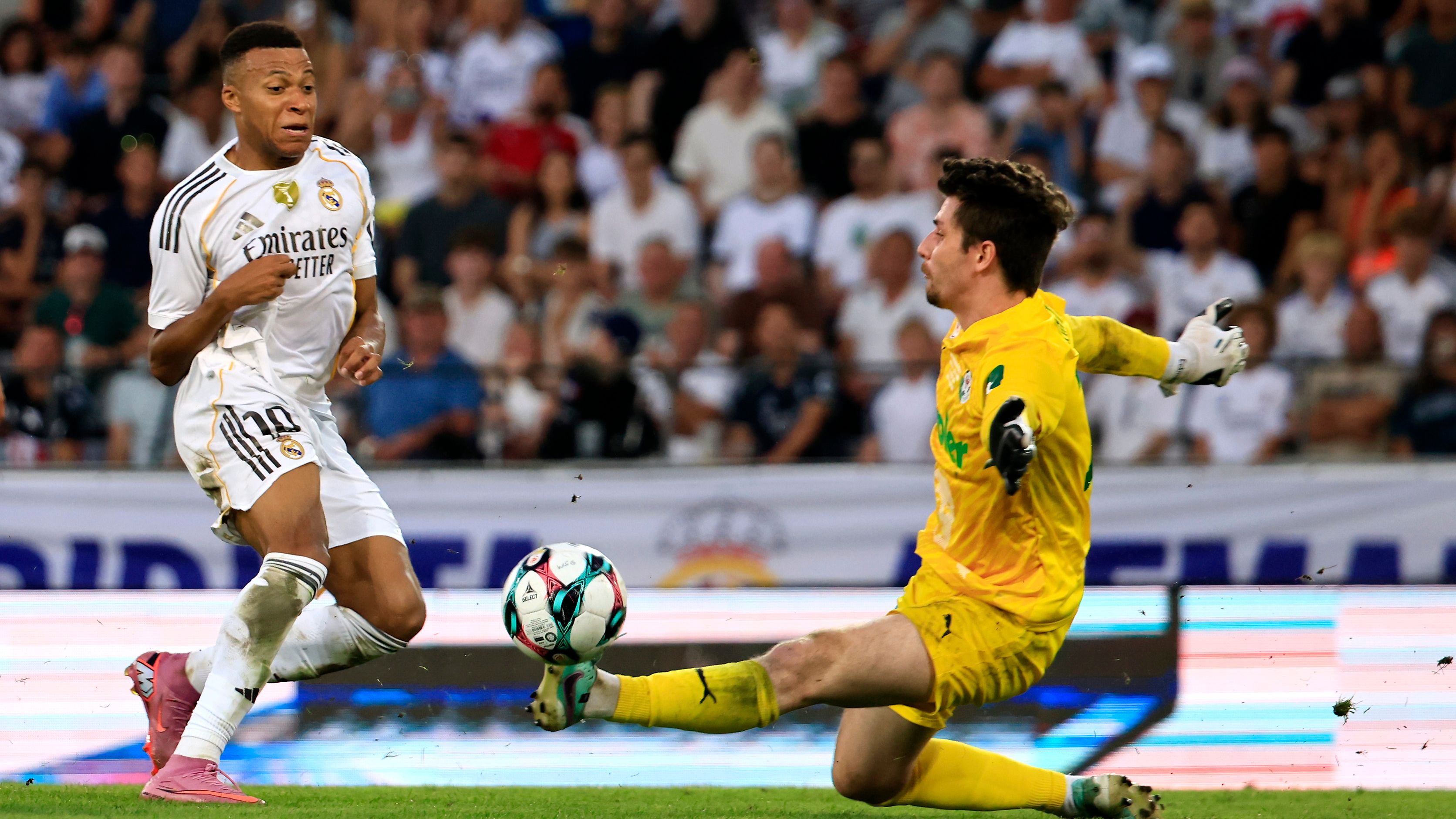 WSG Tirol v Real Madrid CF - Pre-Season Friendly