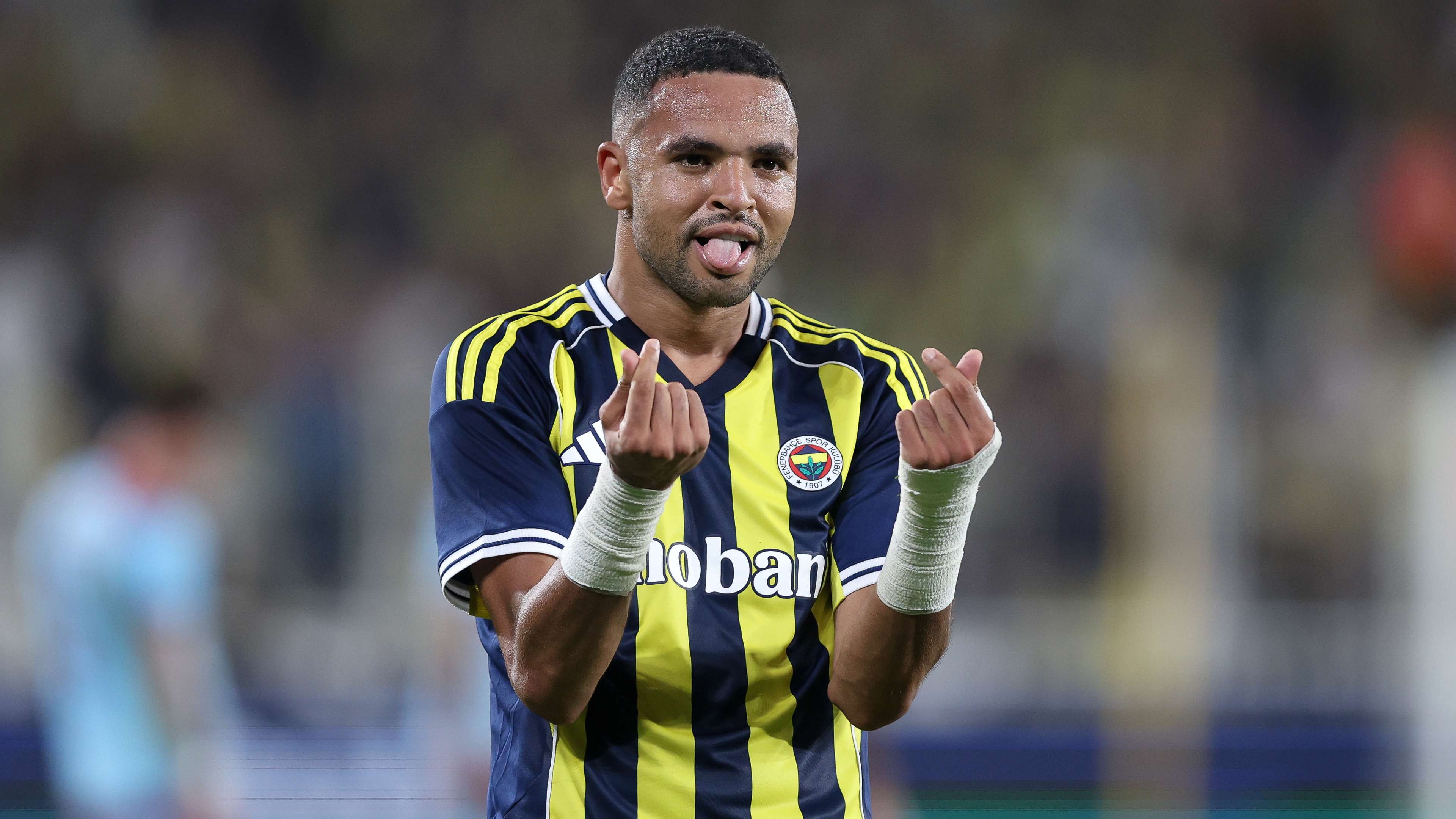 Fenerbahce v Feyenoord - UEFA Champions League Third Qualifying Round Second Leg