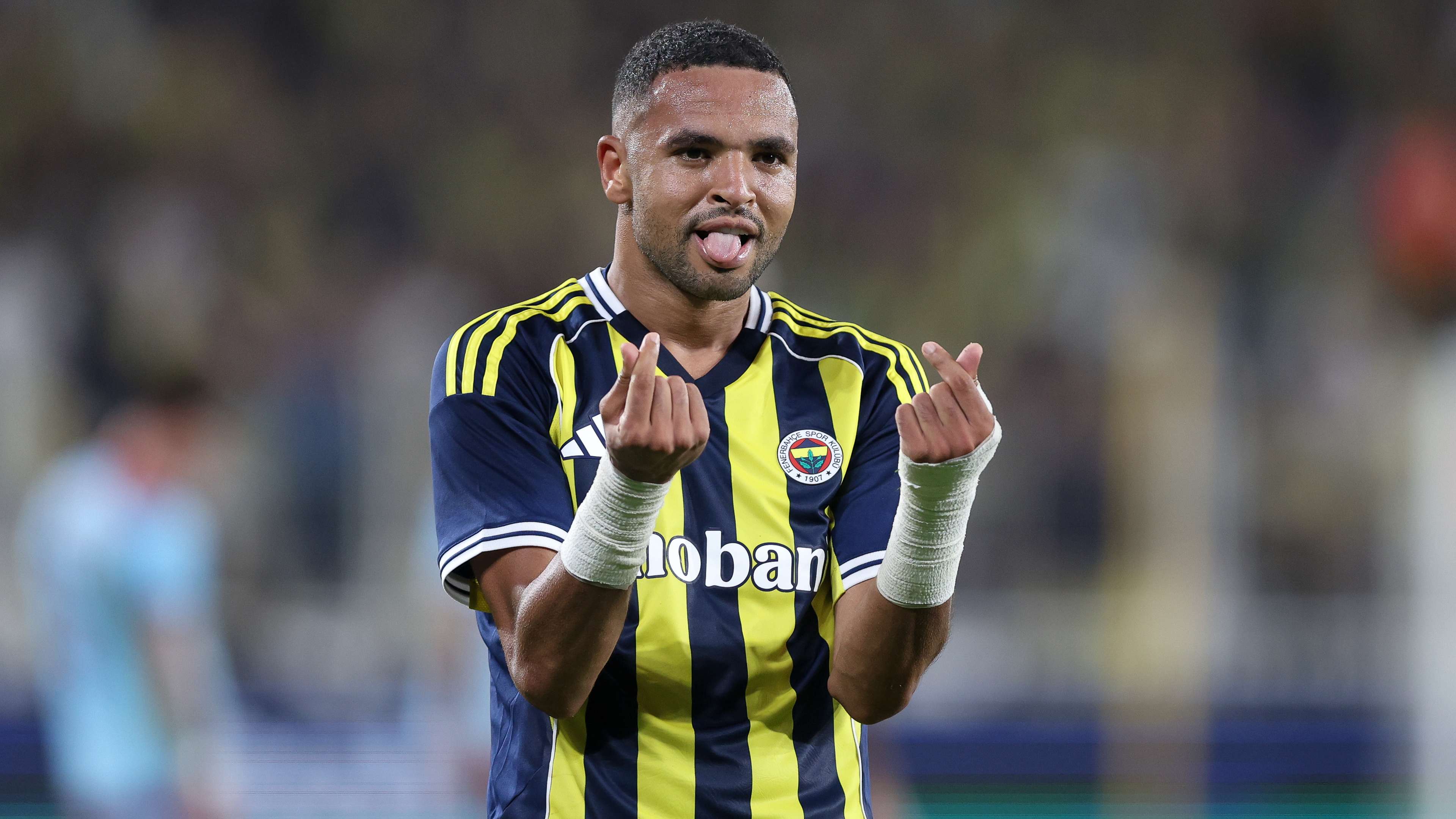 Fenerbahce v Feyenoord - UEFA Champions League Third Qualifying Round Second Leg