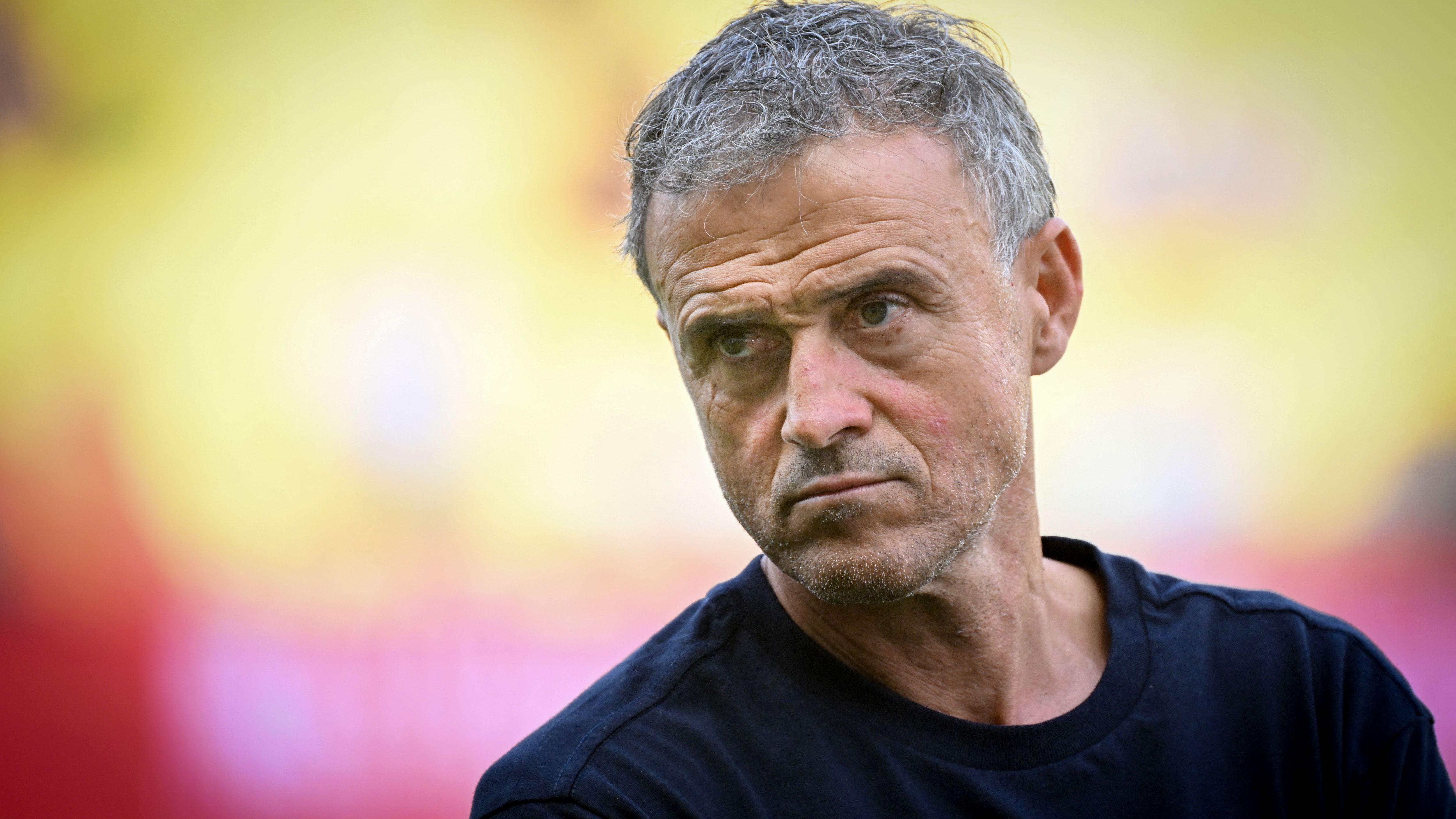 Luis Enrique operation a success after bicycle crash with PSG coach in danger of missing Champions League opener | Goal.com UK