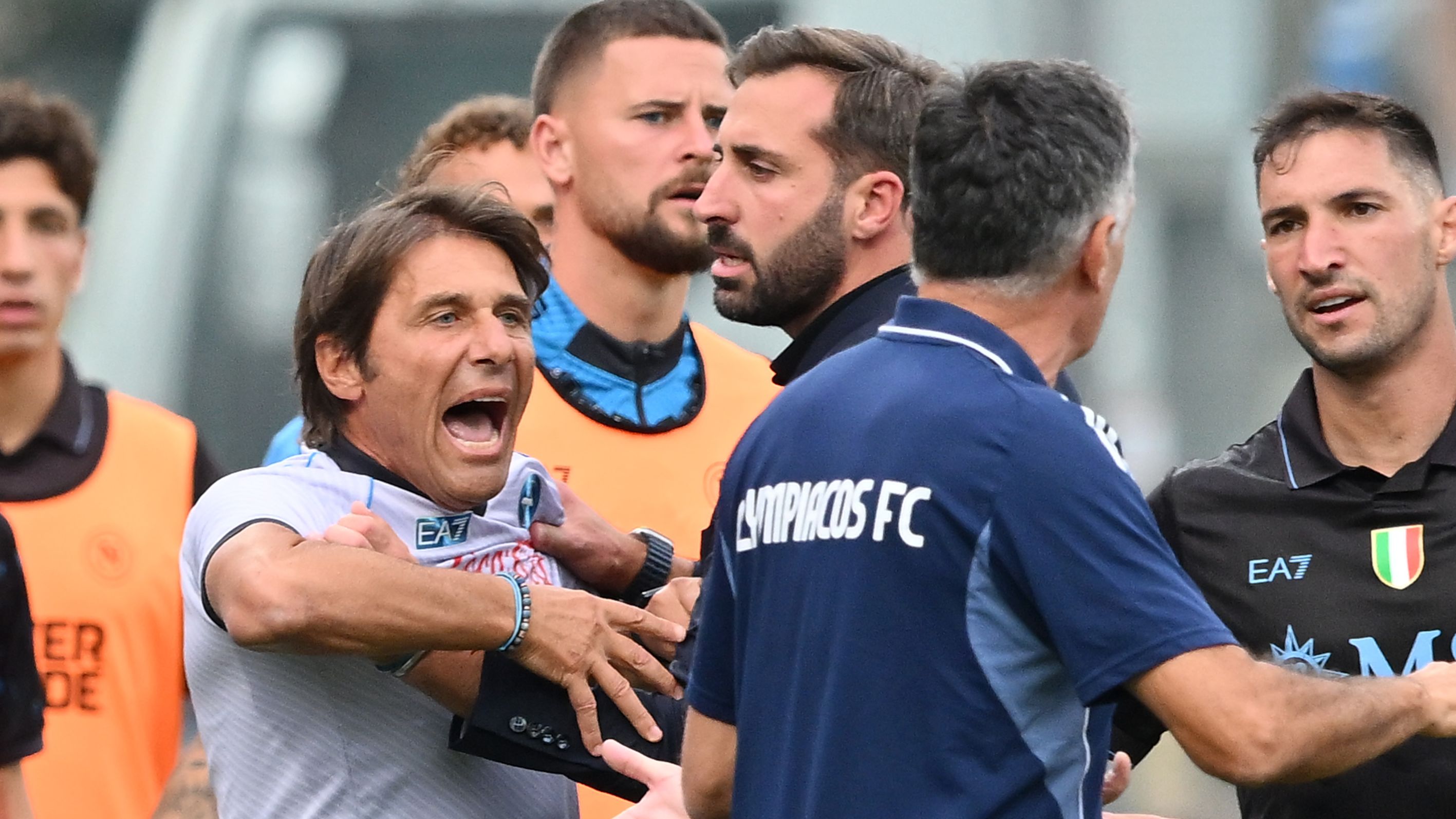 SSC Napoli v Olympiacos - Pre-season Friendly