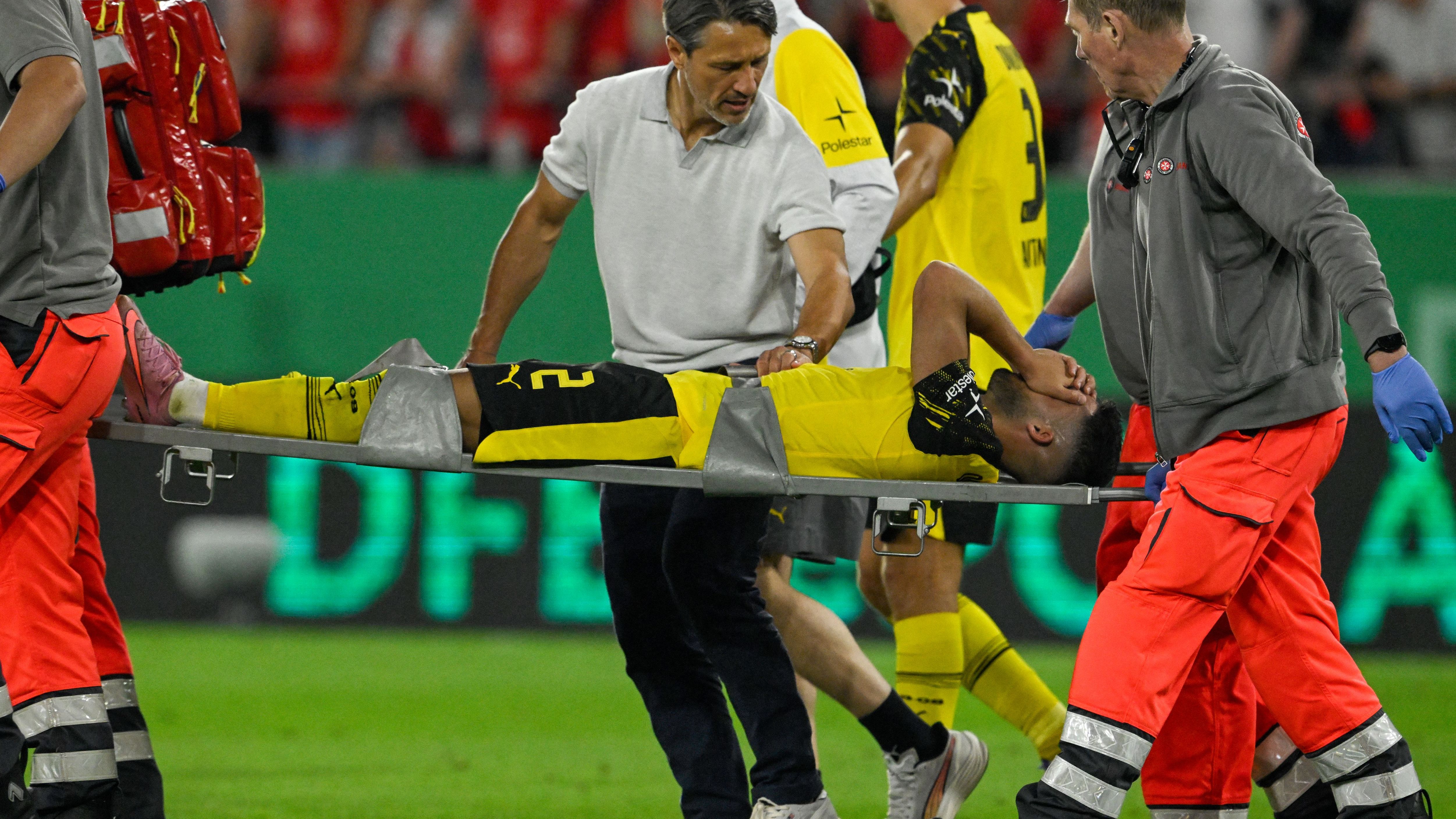 FBL-GER-CUP-ESSEN-DORTMUND