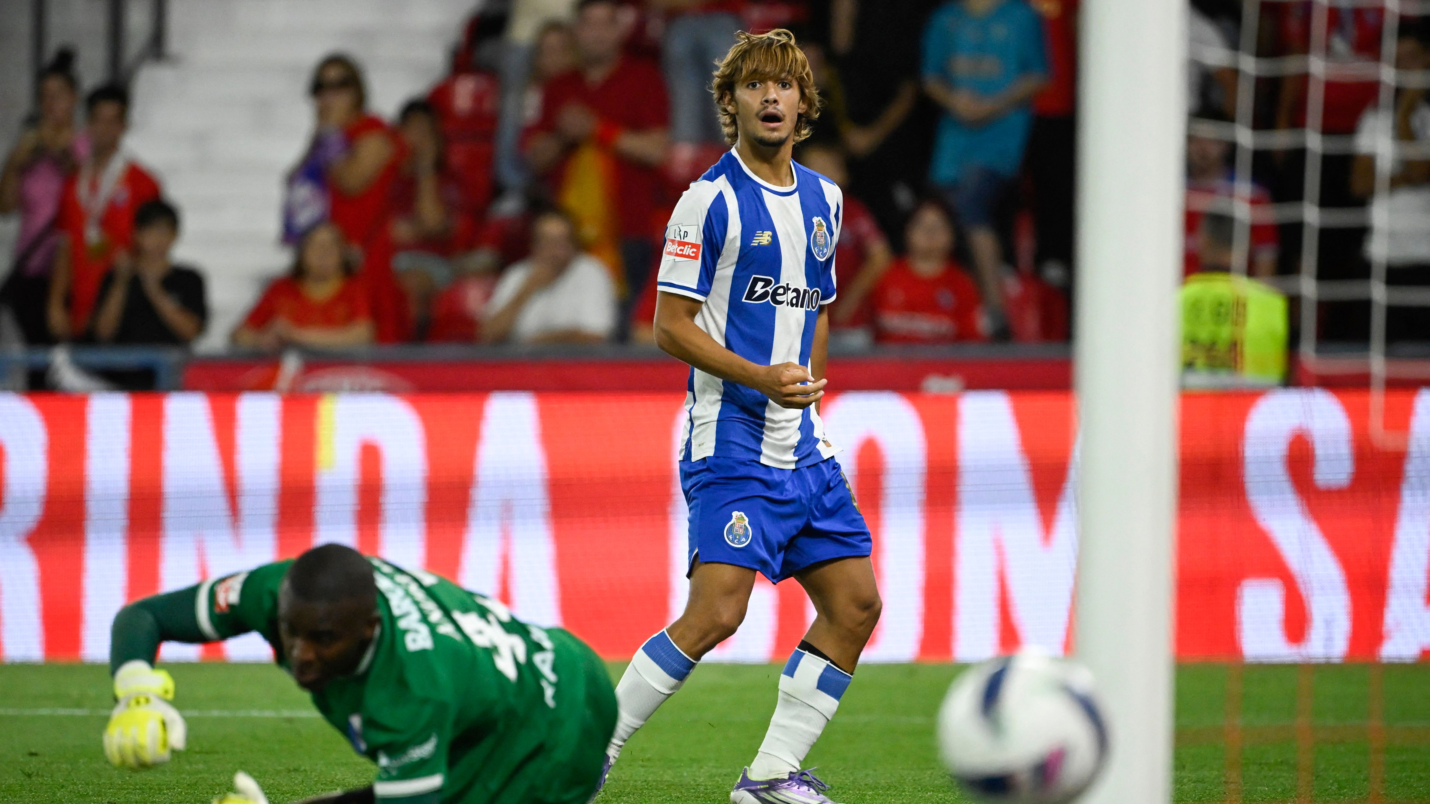 FBL-POR-LIGA-GIL VICENTE-PORTO