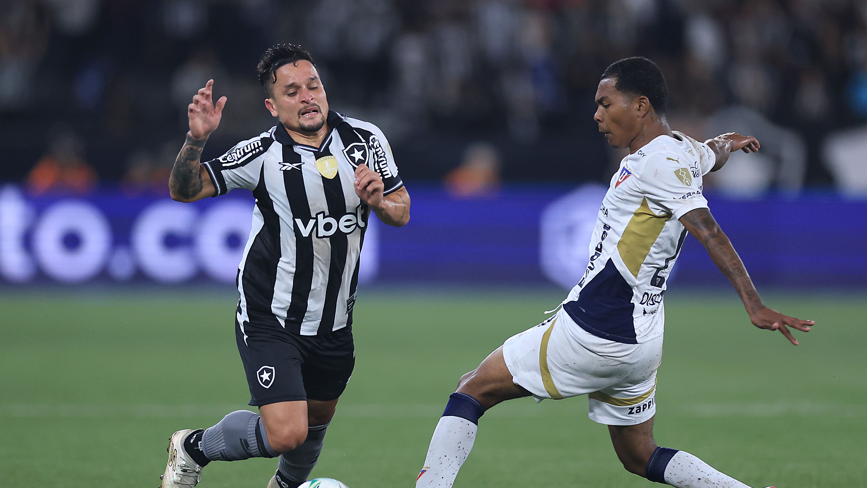 Botafogo v LDU Quito - Copa CONMEBOL Libertadores 2025