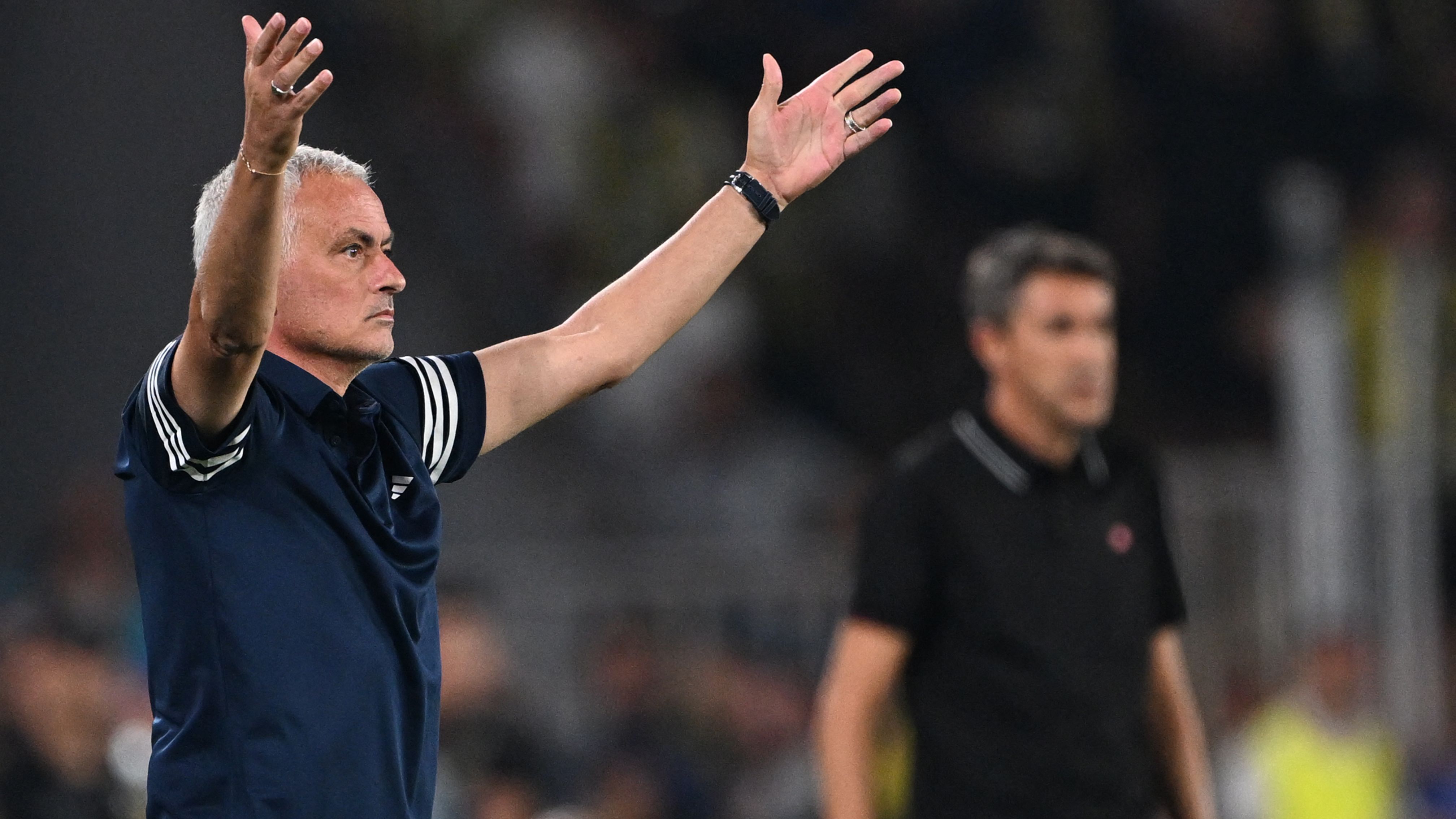 FBL-EUR-C1-FENERBAHCE-BENFICA-QUALIFY