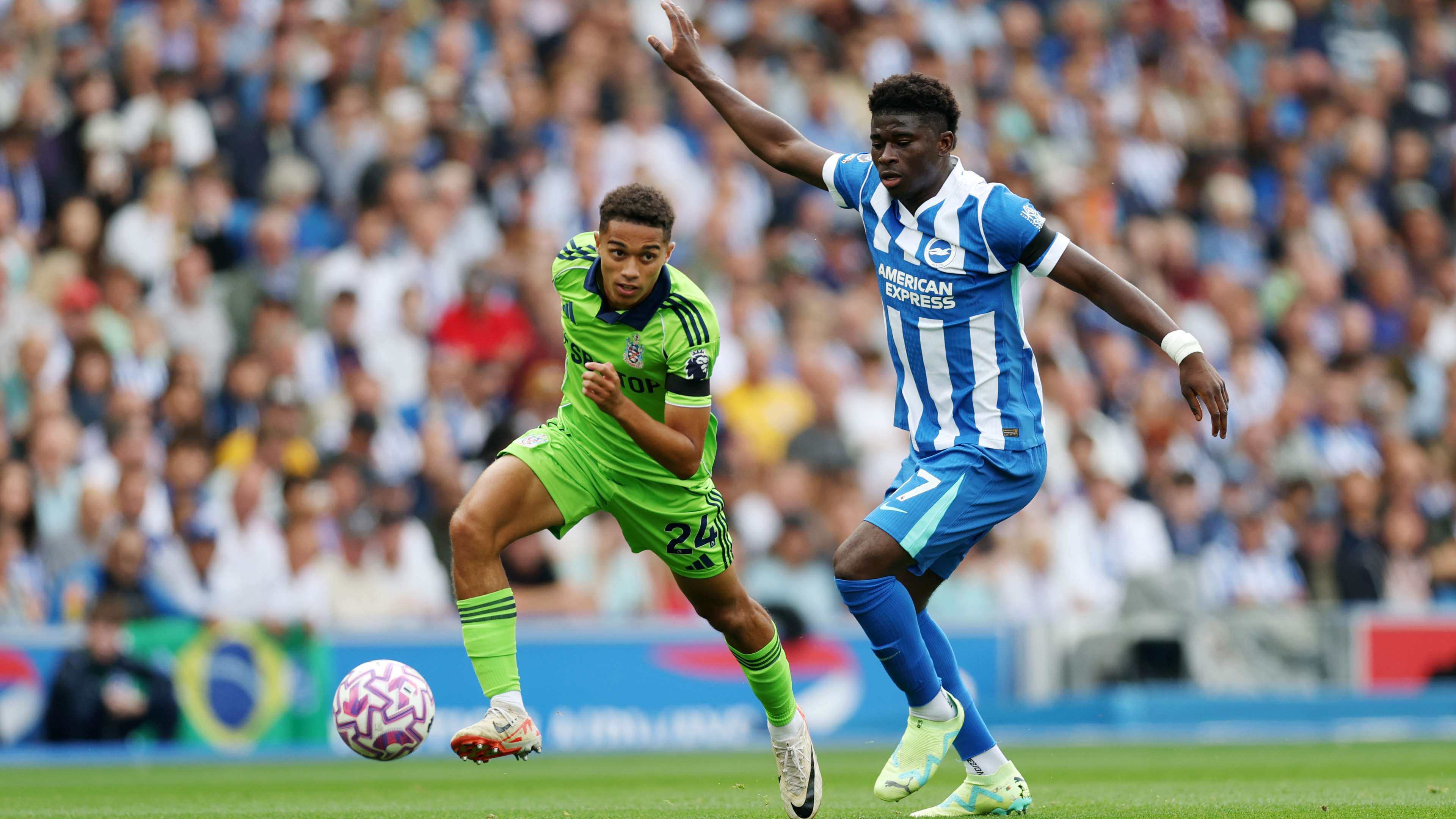 Brighton & Hove Albion v Fulham - Premier League
