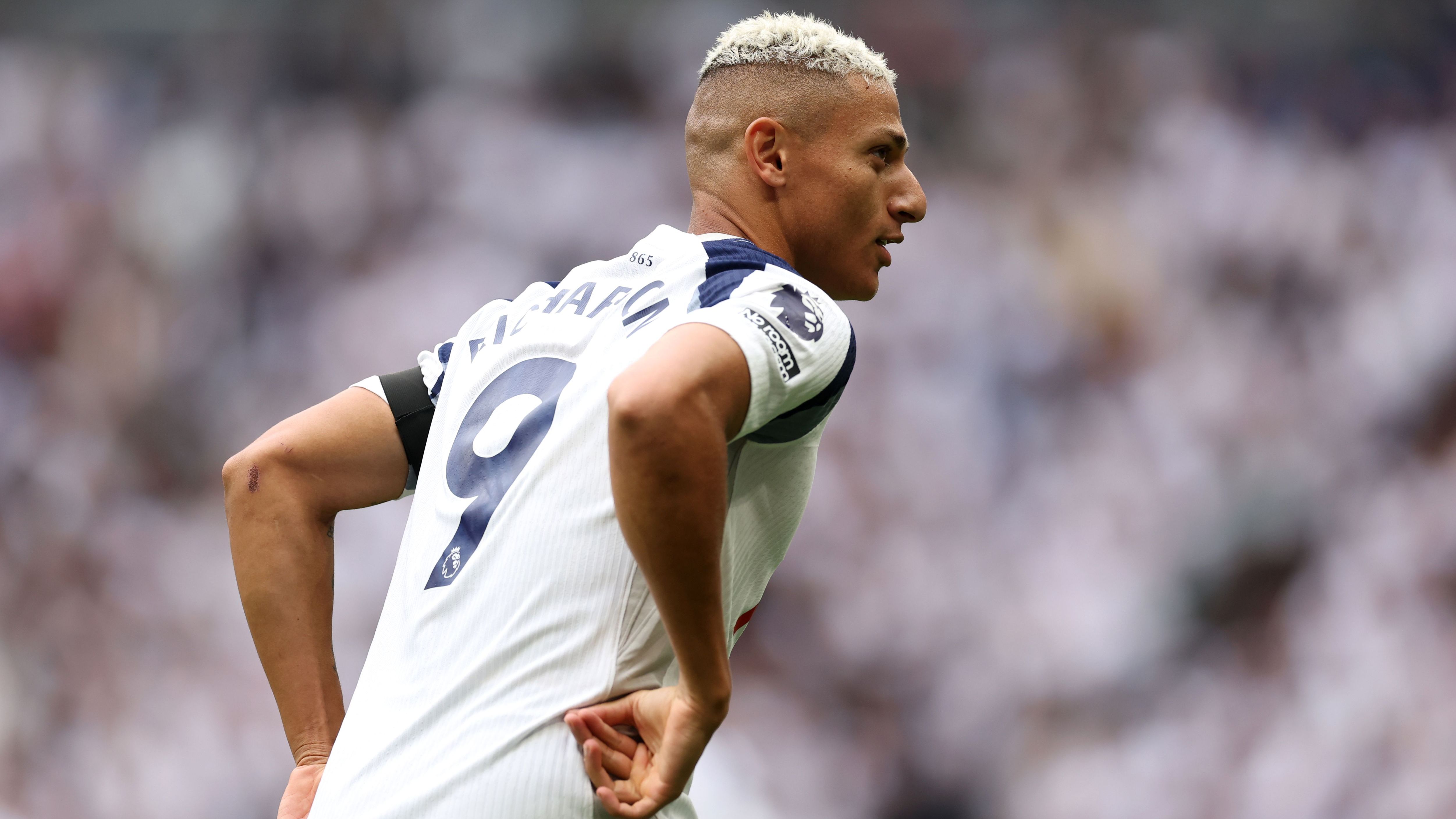 Tottenham Hotspur v Burnley - Premier League