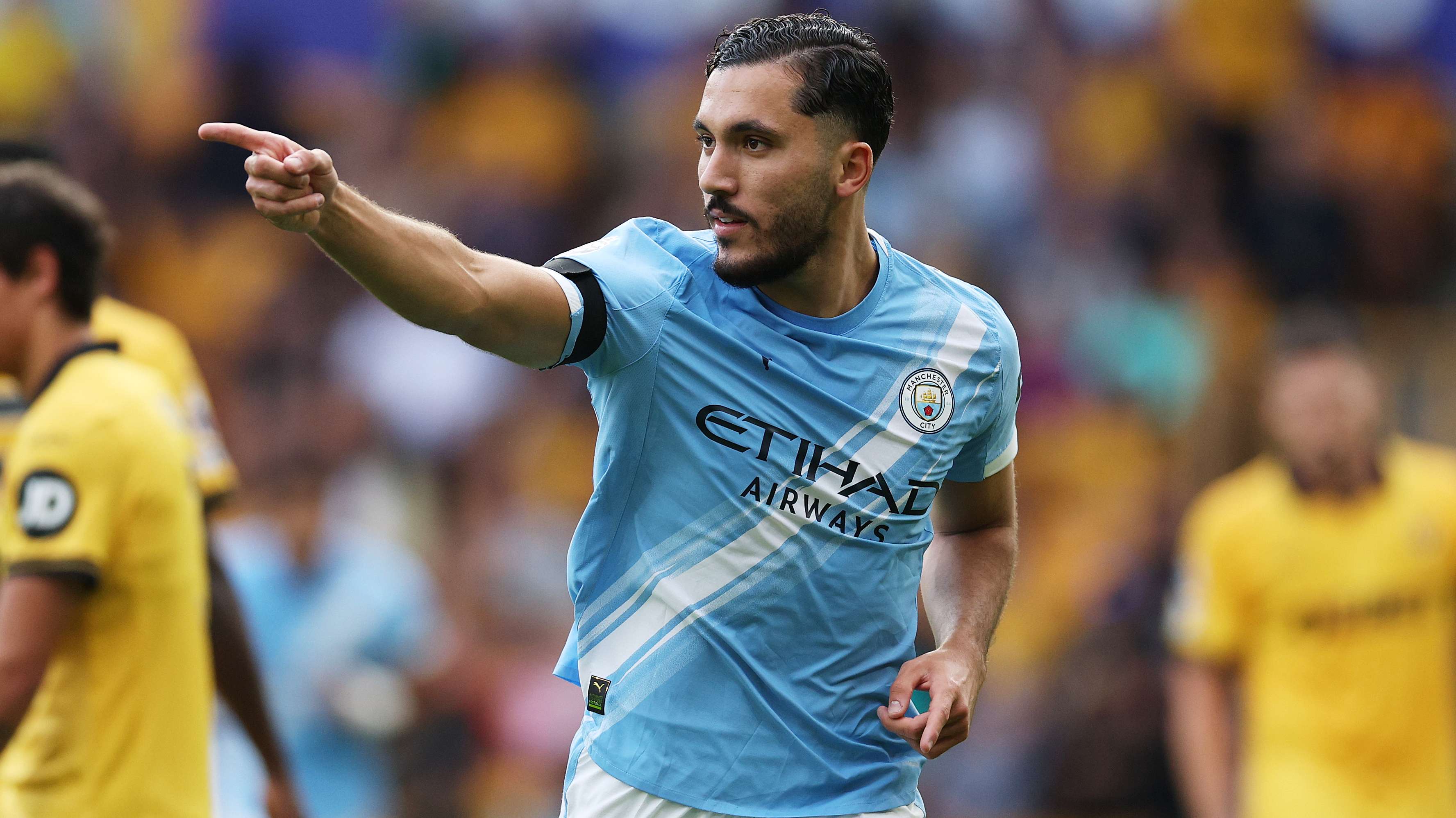 Wolverhampton Wanderers v Manchester City - Premier League