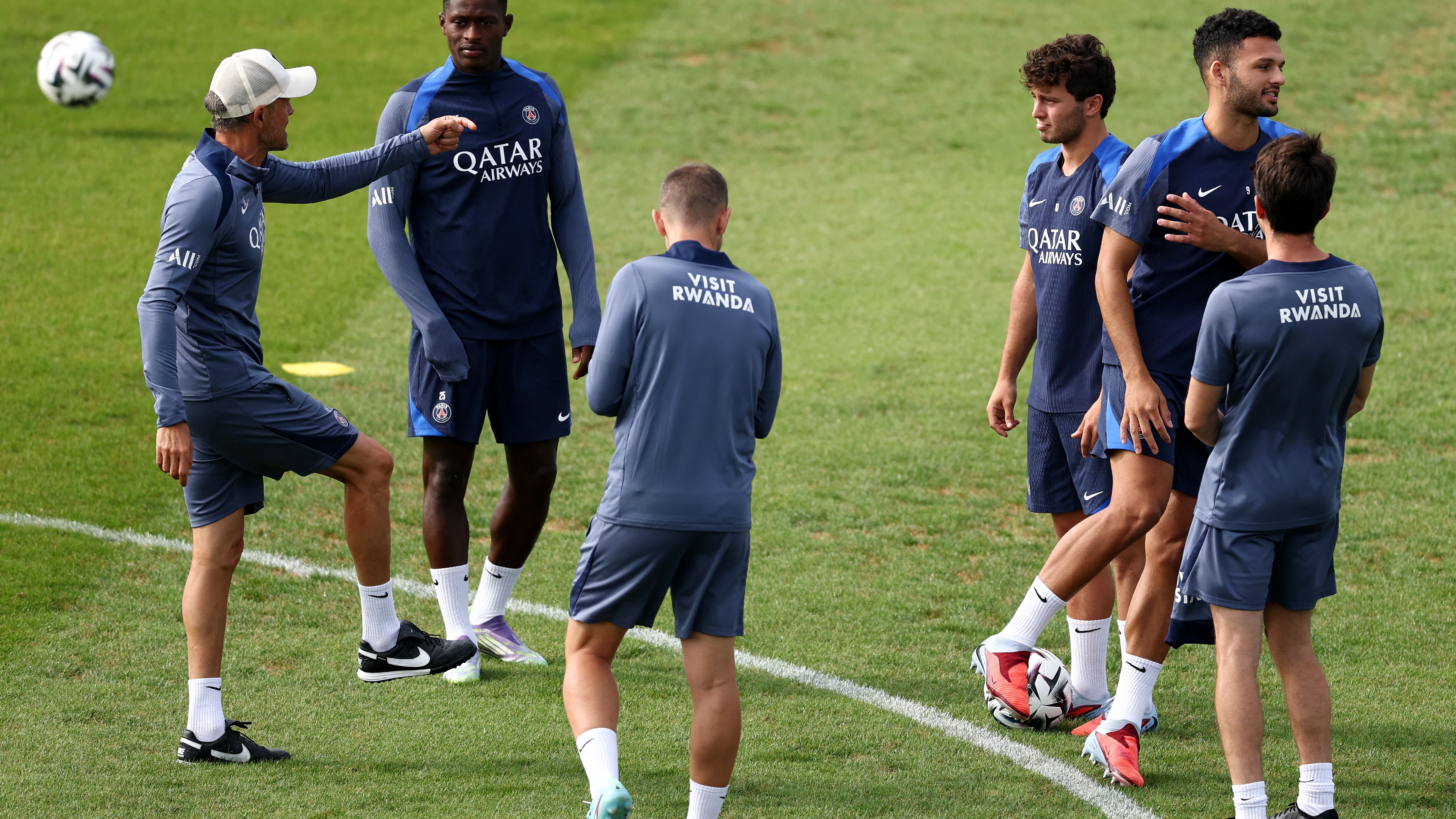 FBL-FRA-LIGUE1-PSG-TRAINING