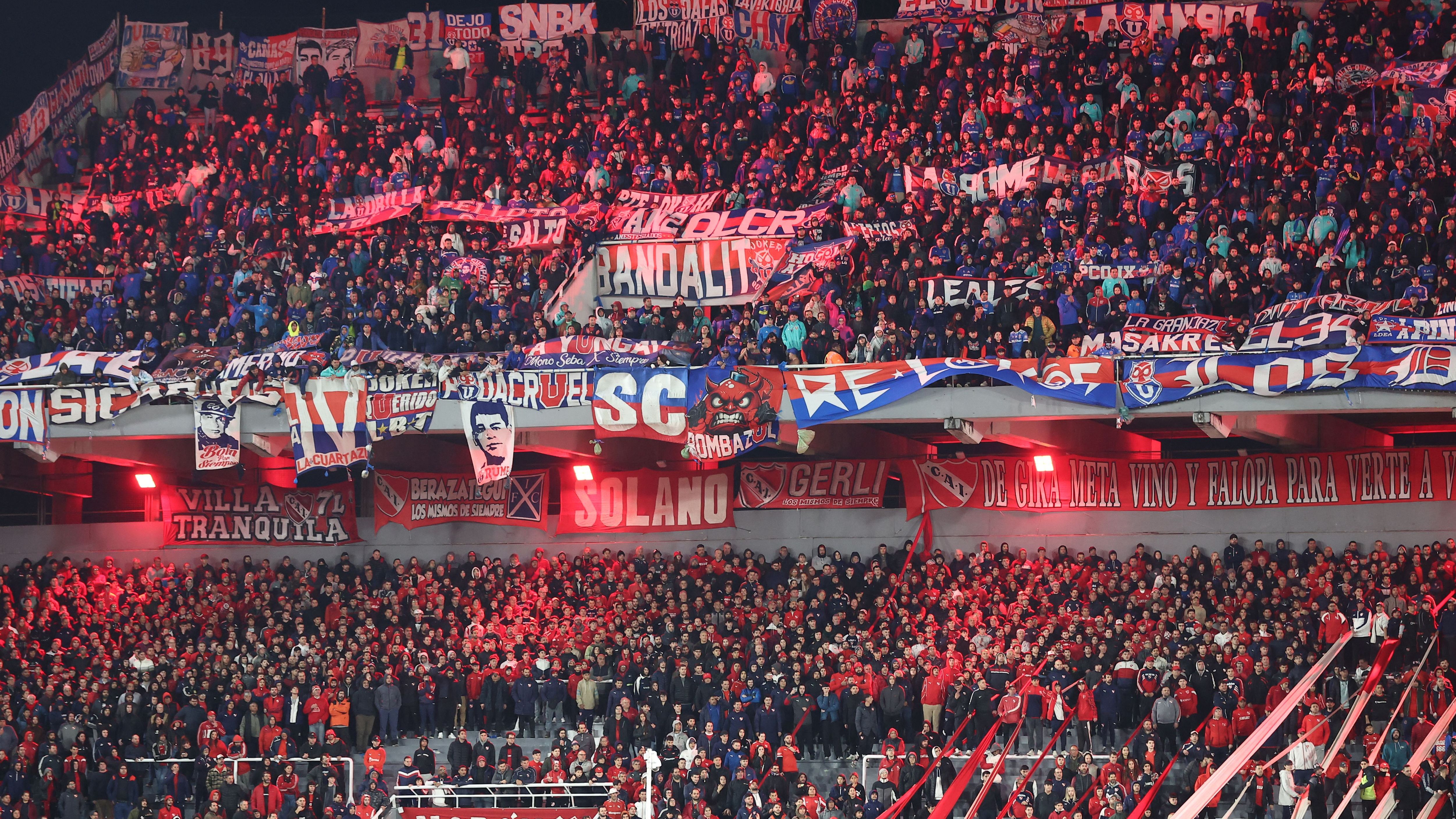 FBL-SUDAMERICANA-INDEPENDIENTE-UCHILE-FANS