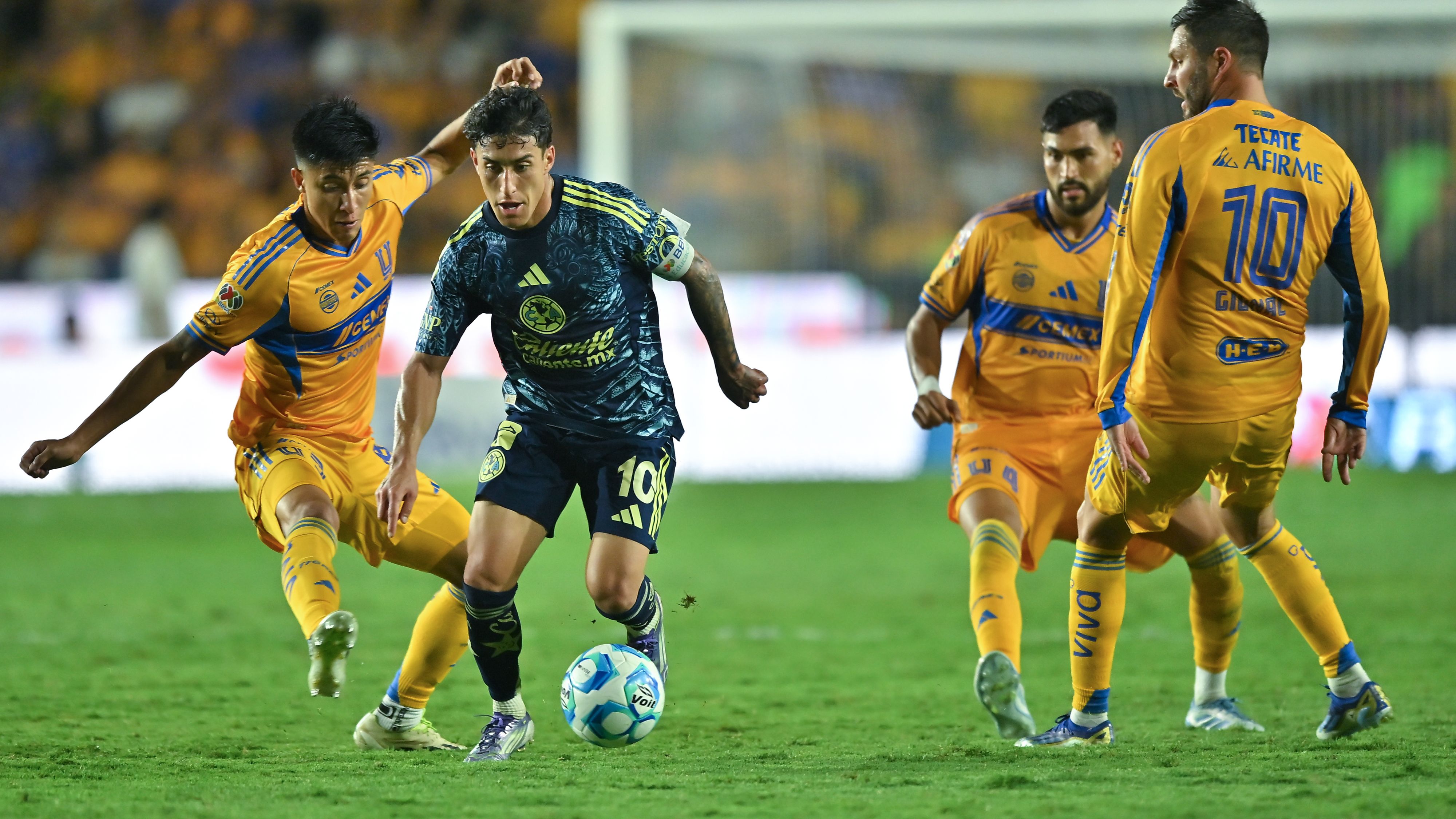 Tigres UANL v America - Torneo Apertura 2025 Liga MX