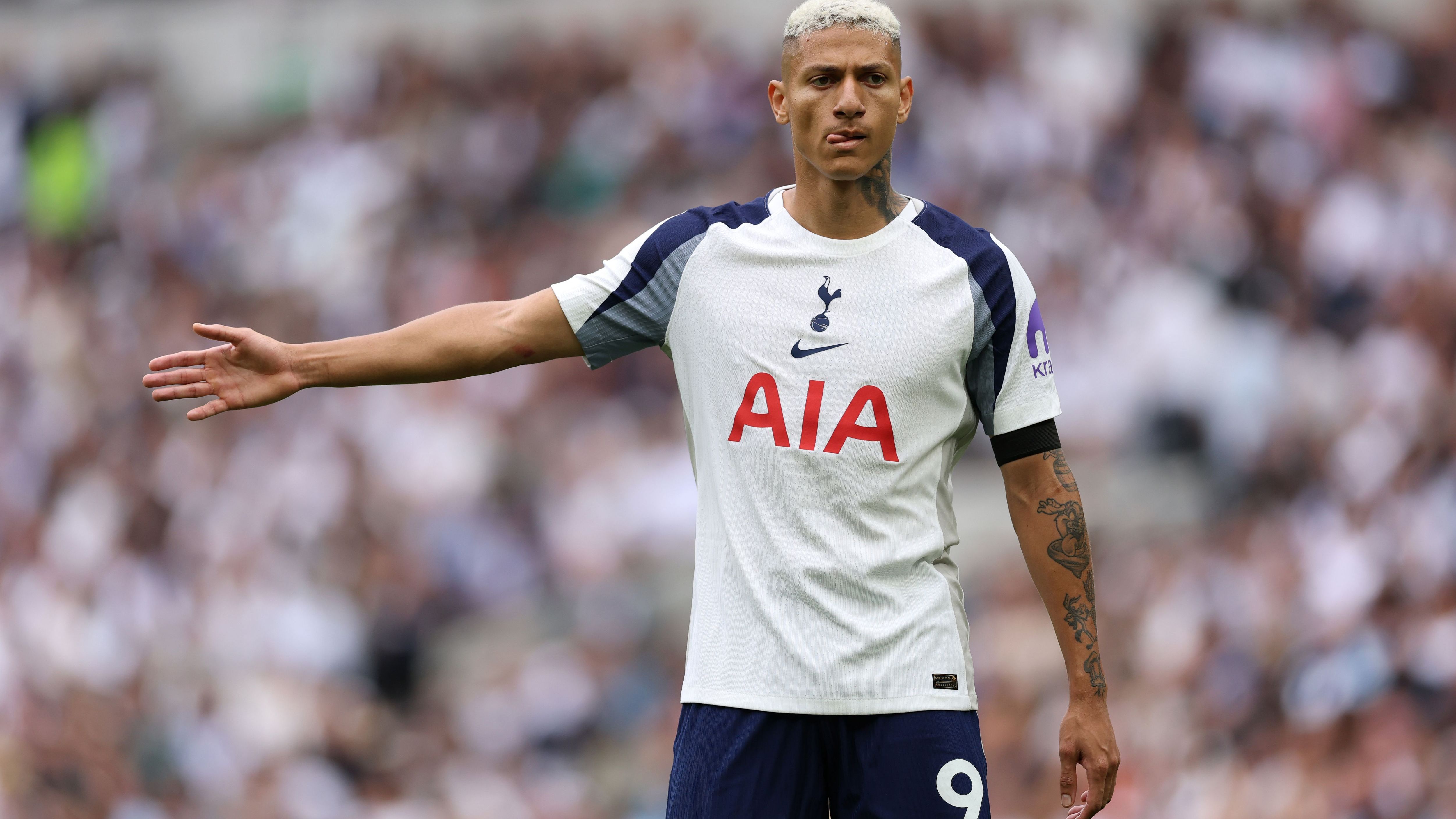 Tottenham Hotspur v Burnley - Premier League