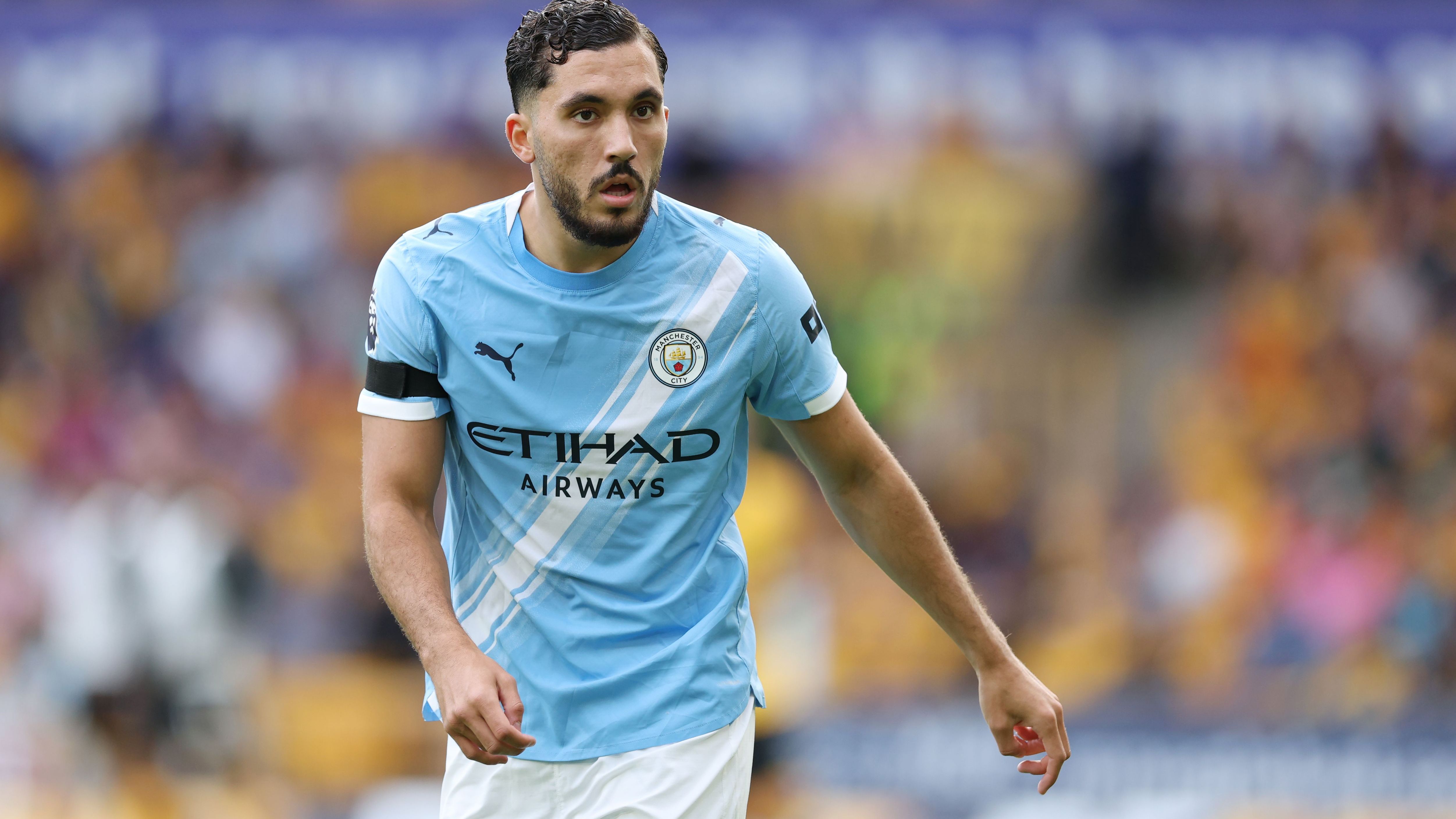 Wolverhampton Wanderers v Manchester City - Premier League