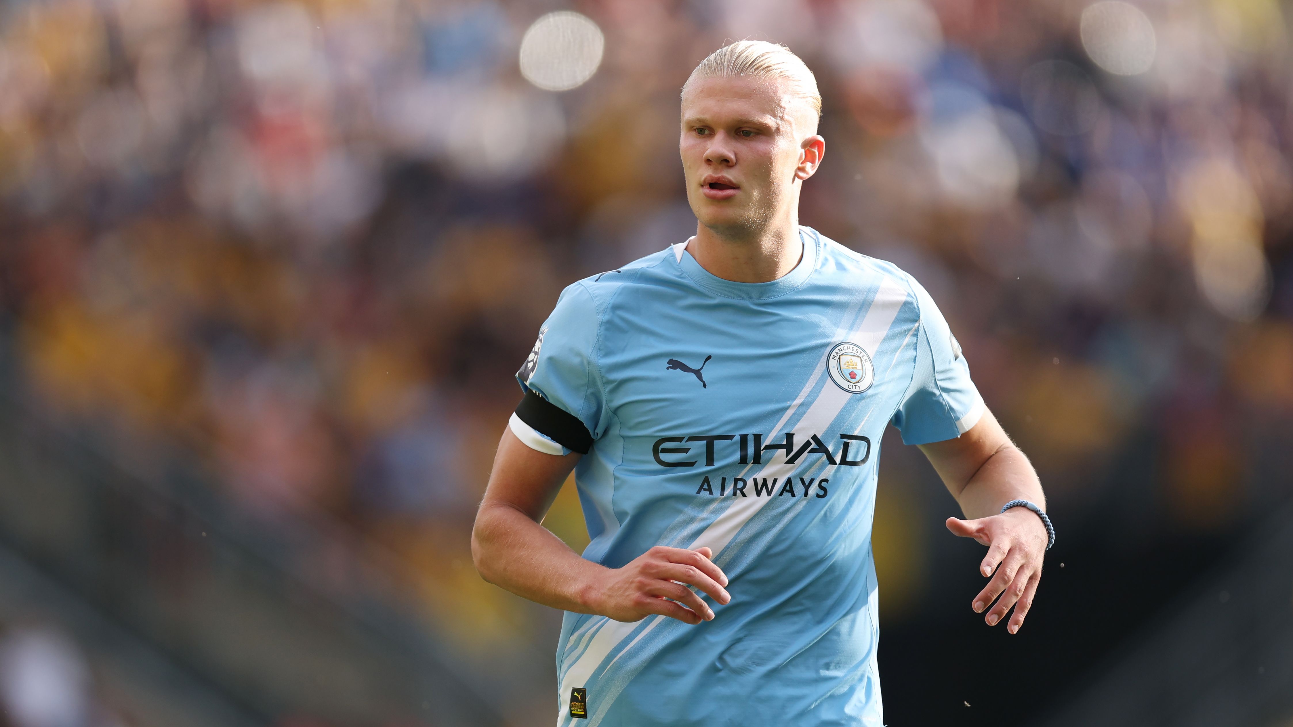 Wolverhampton Wanderers v Manchester City - Premier League