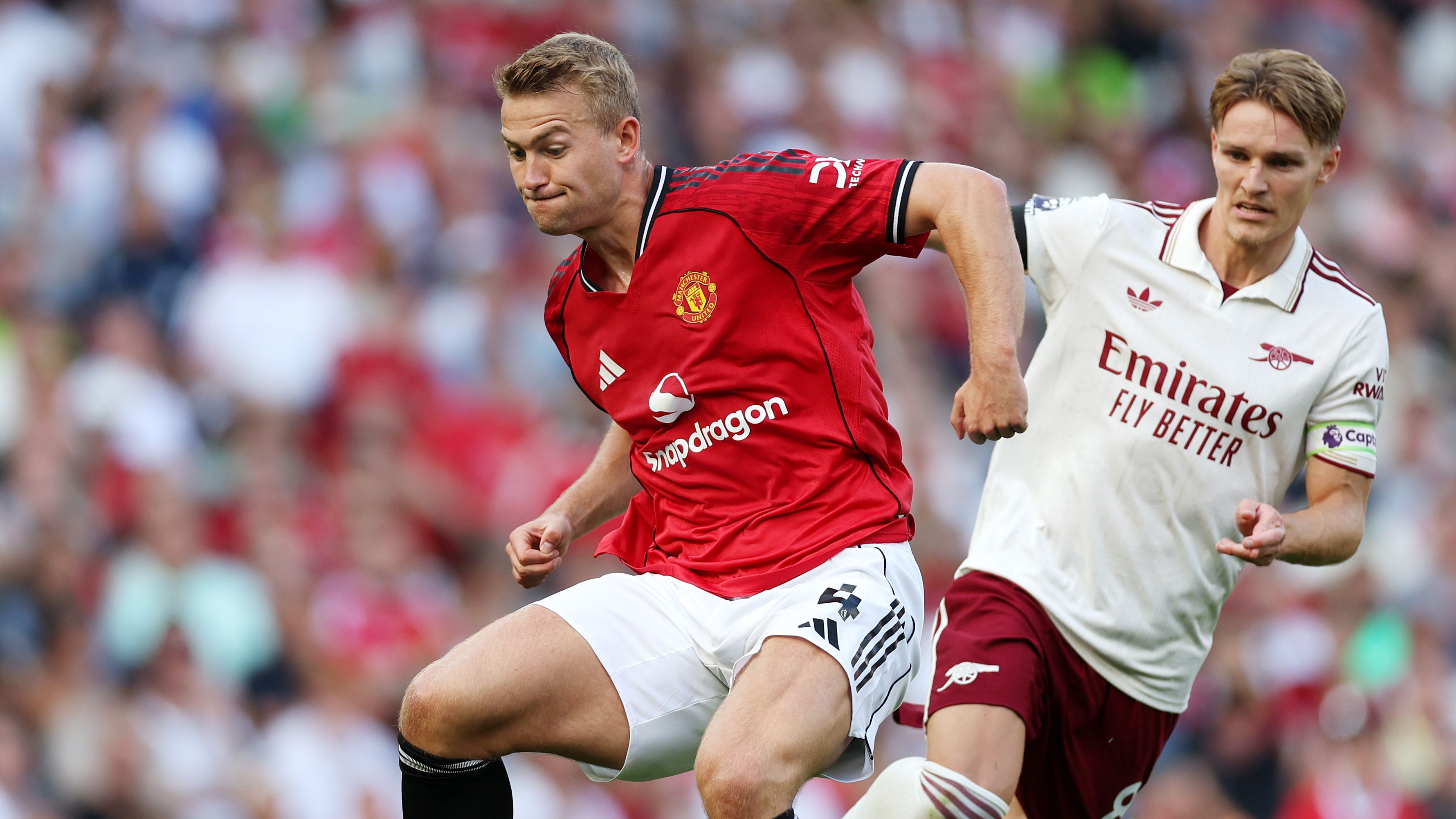 Manchester United v Arsenal - Premier League