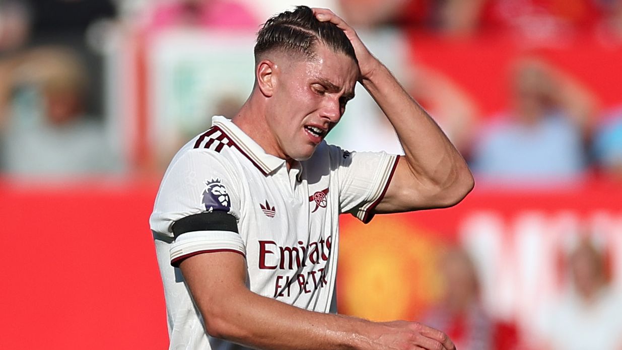 Manchester United v Arsenal - Premier League