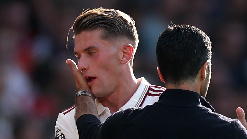 Manchester United v Arsenal - Premier League