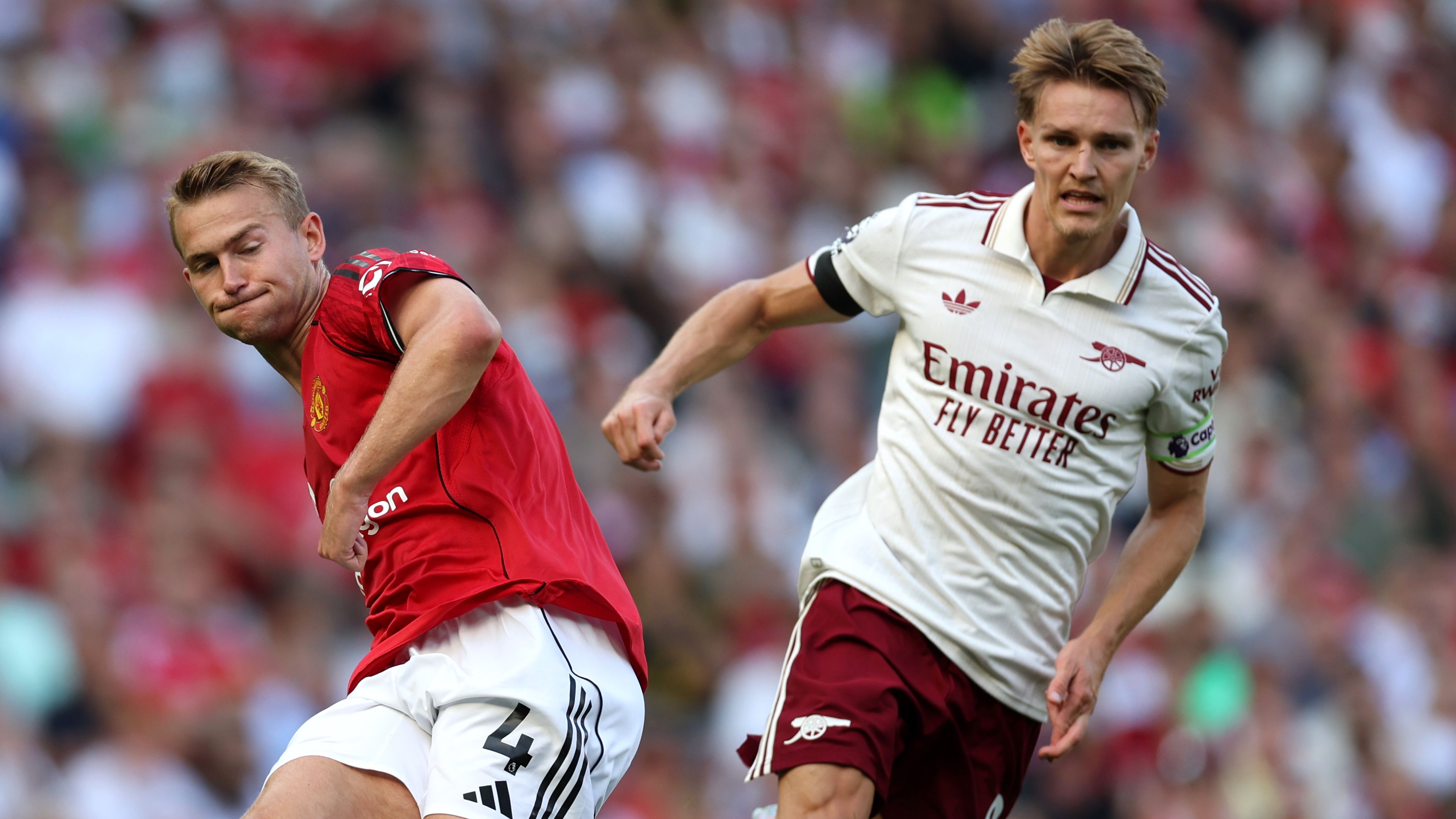 Manchester United v Arsenal - Premier League