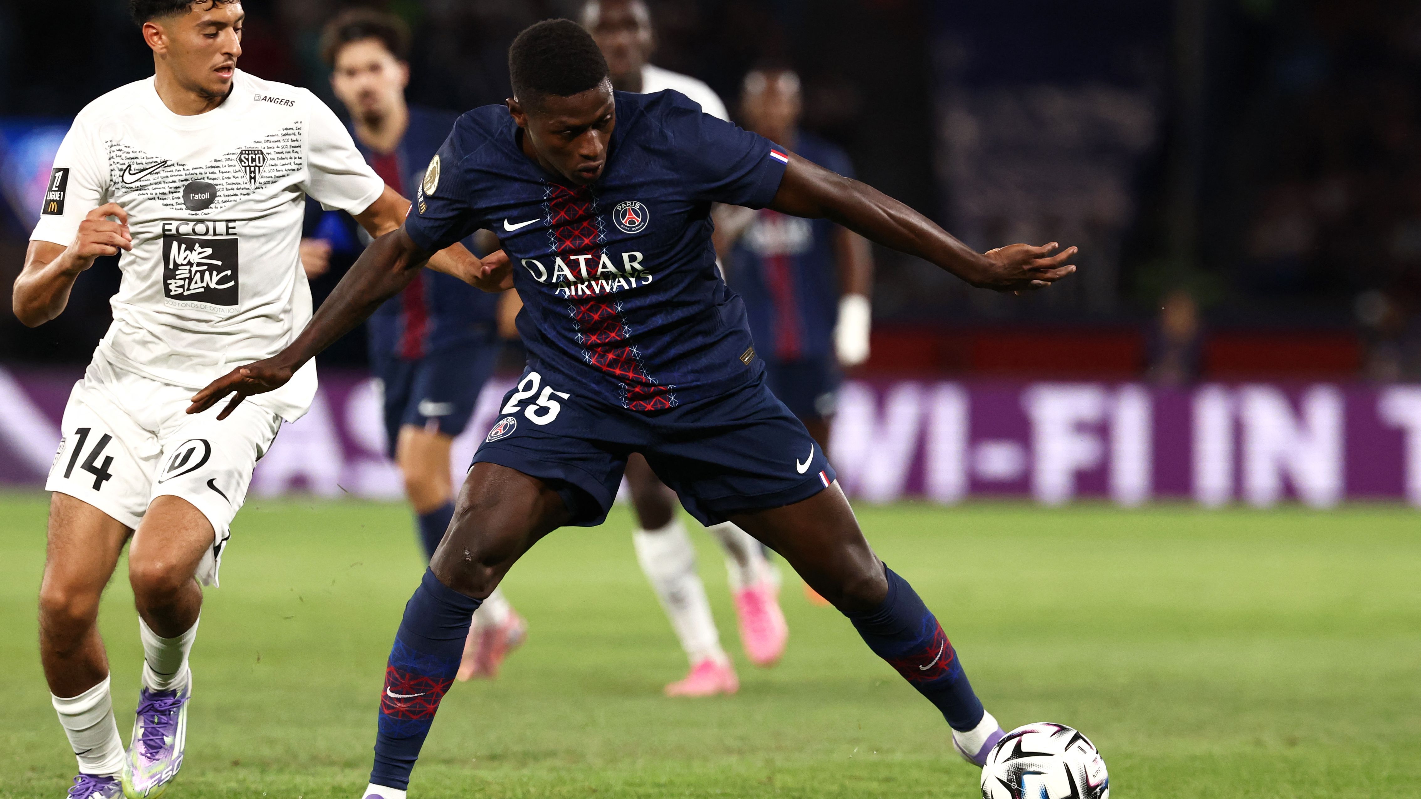 FBL-FRA-LIGUE1-PSG-ANGERS