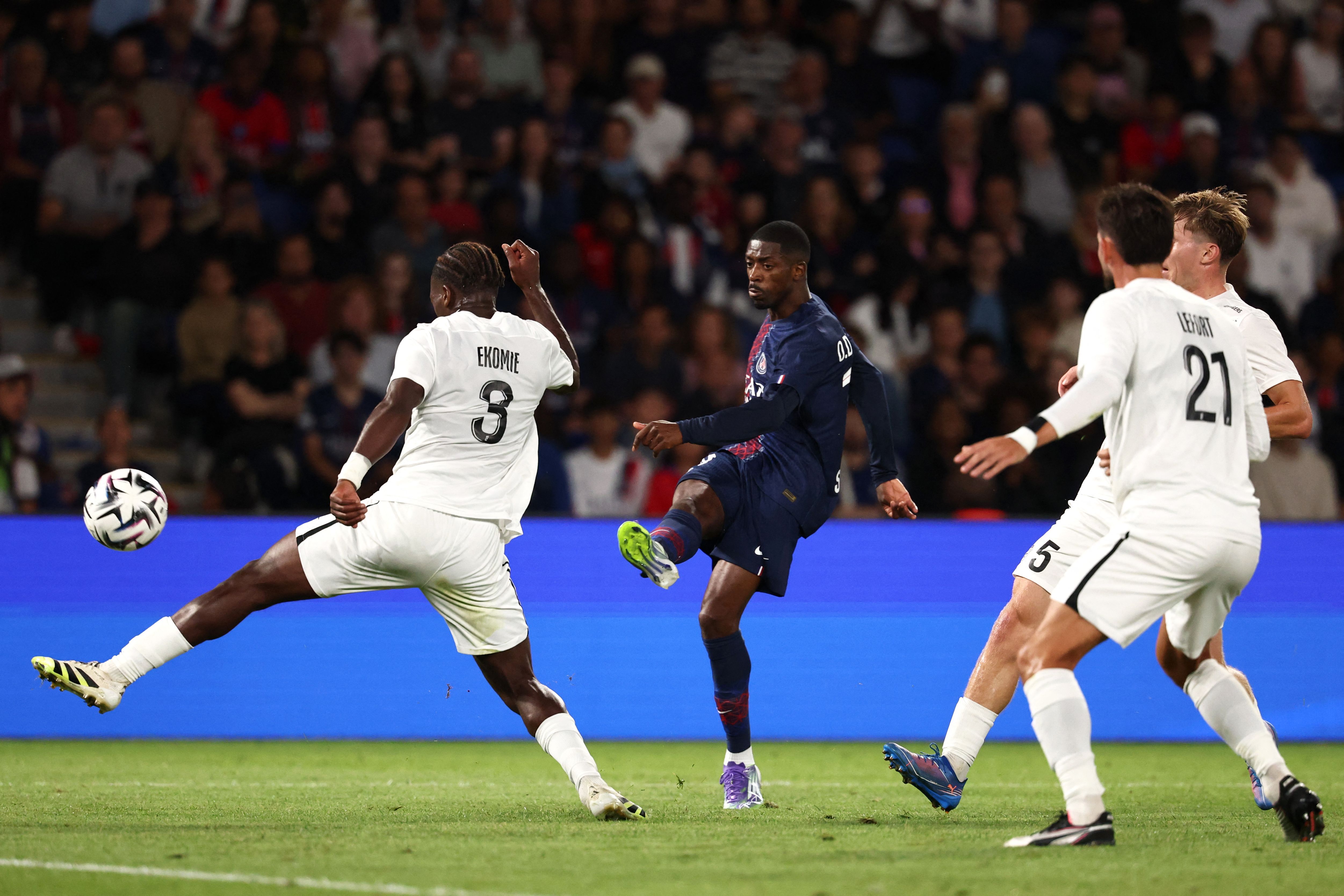 FBL-FRA-LIGUE1-PSG-ANGERS