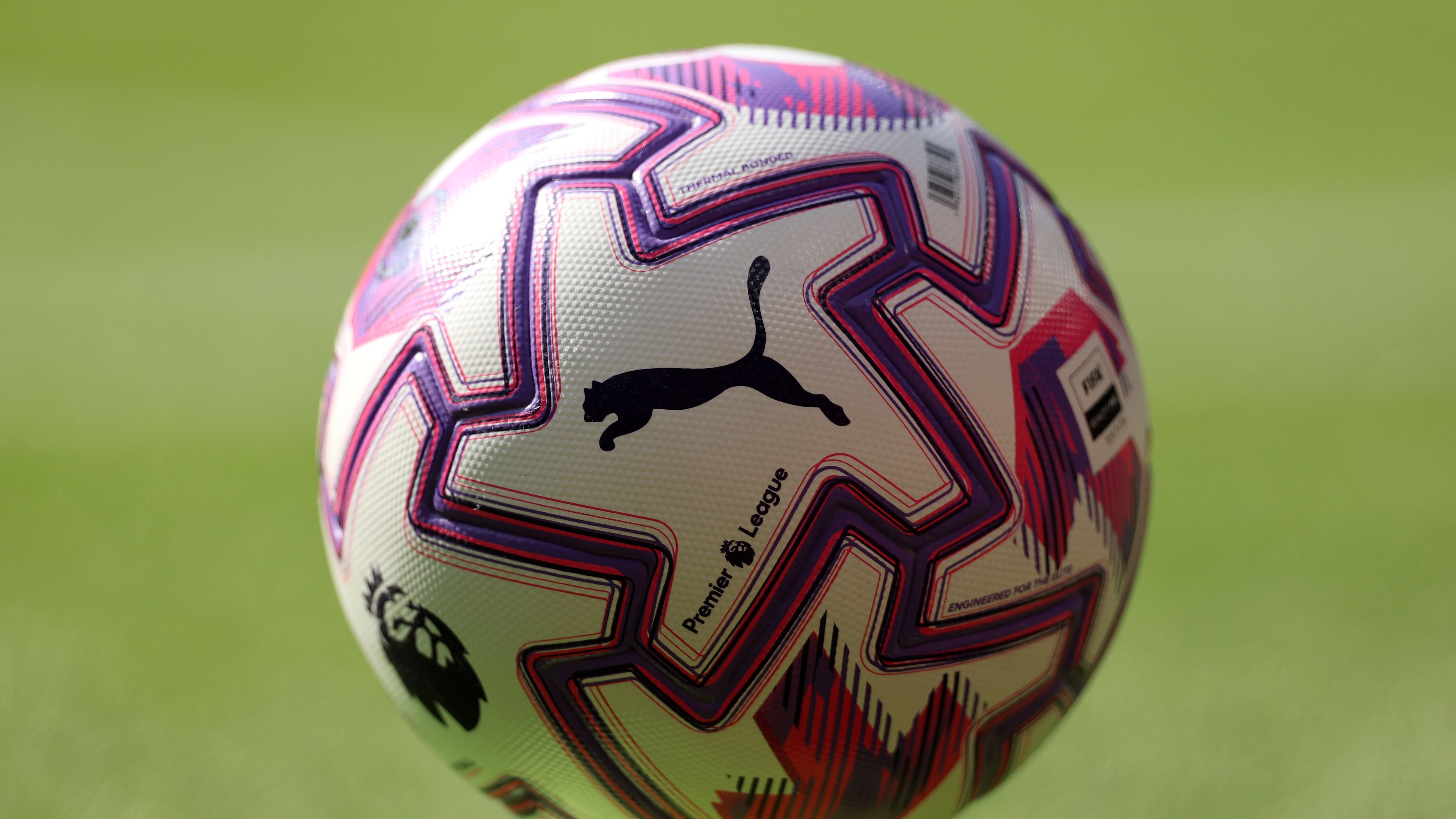 Manchester United v Arsenal - Premier League