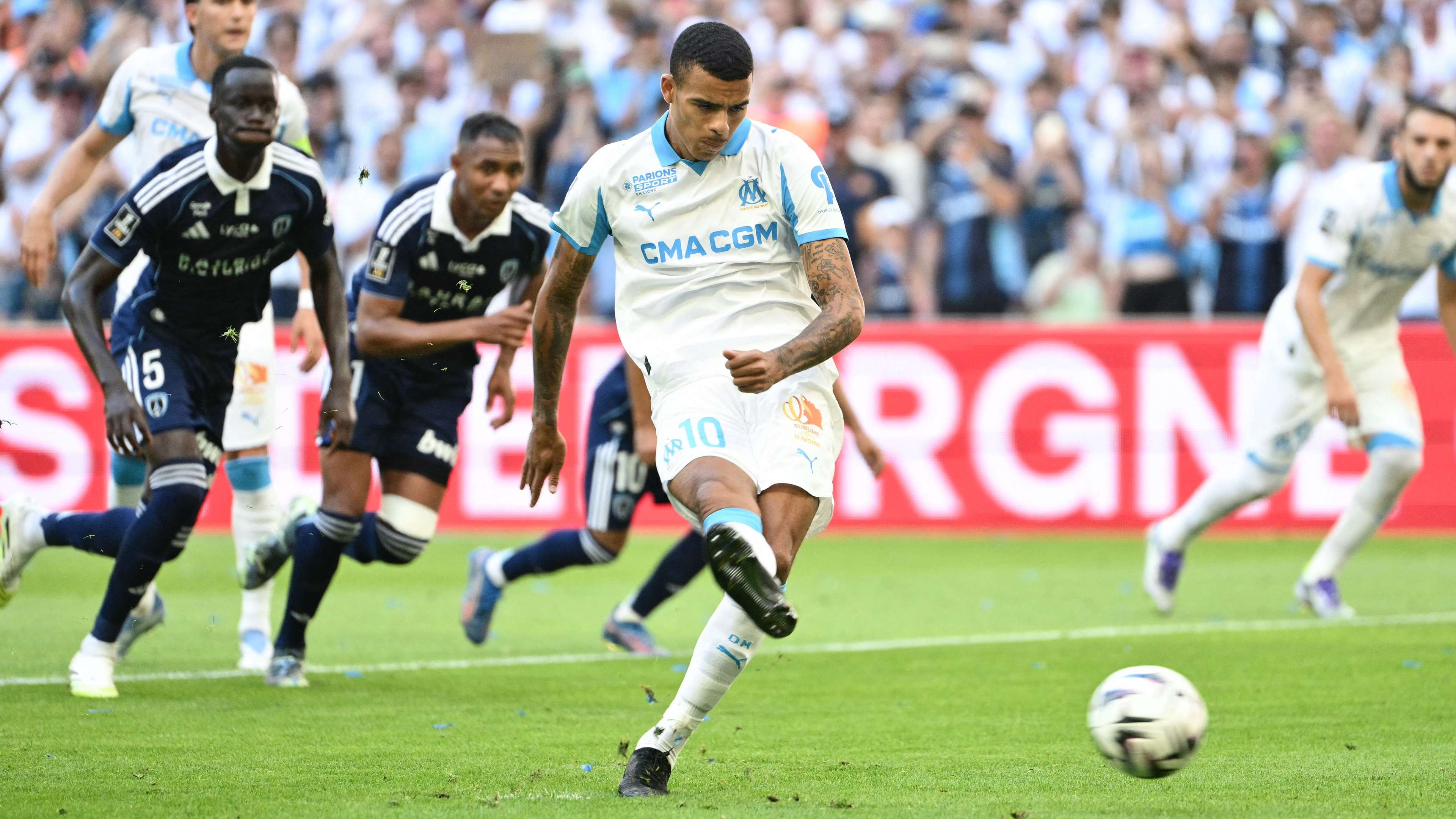 FBL-FRA-LIGUE1-MARSEILLE-PARIS FC