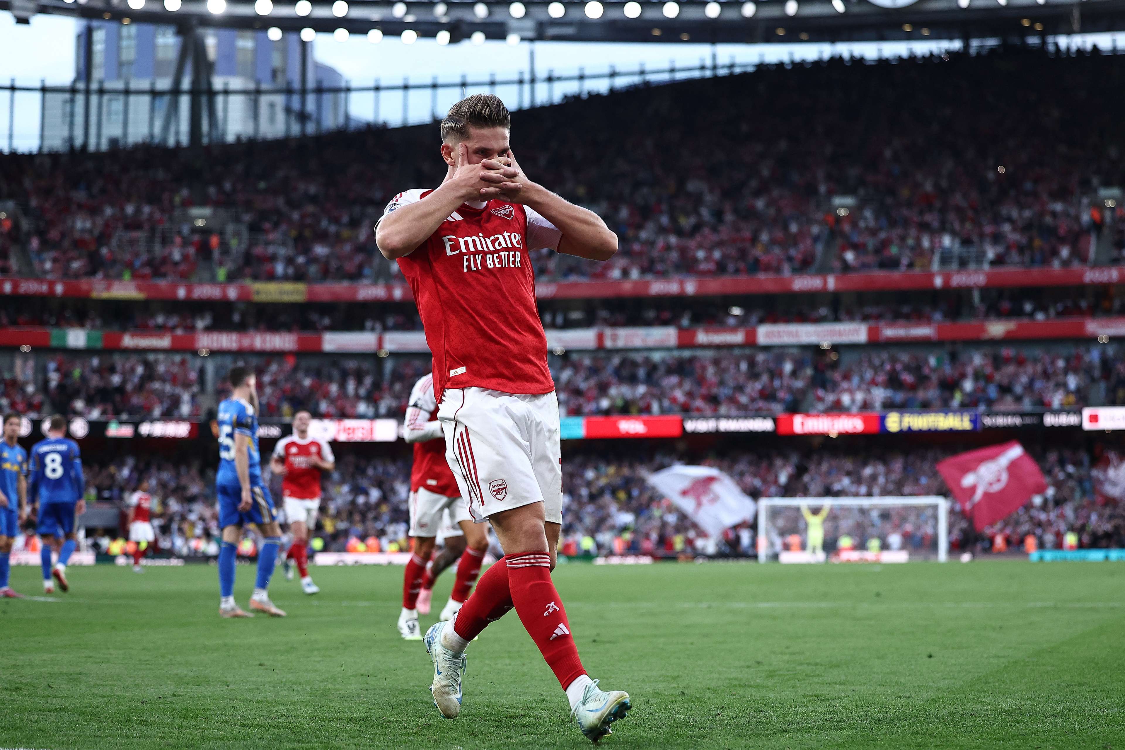 FBL-ENG-PR-ARSENAL-LEEDS