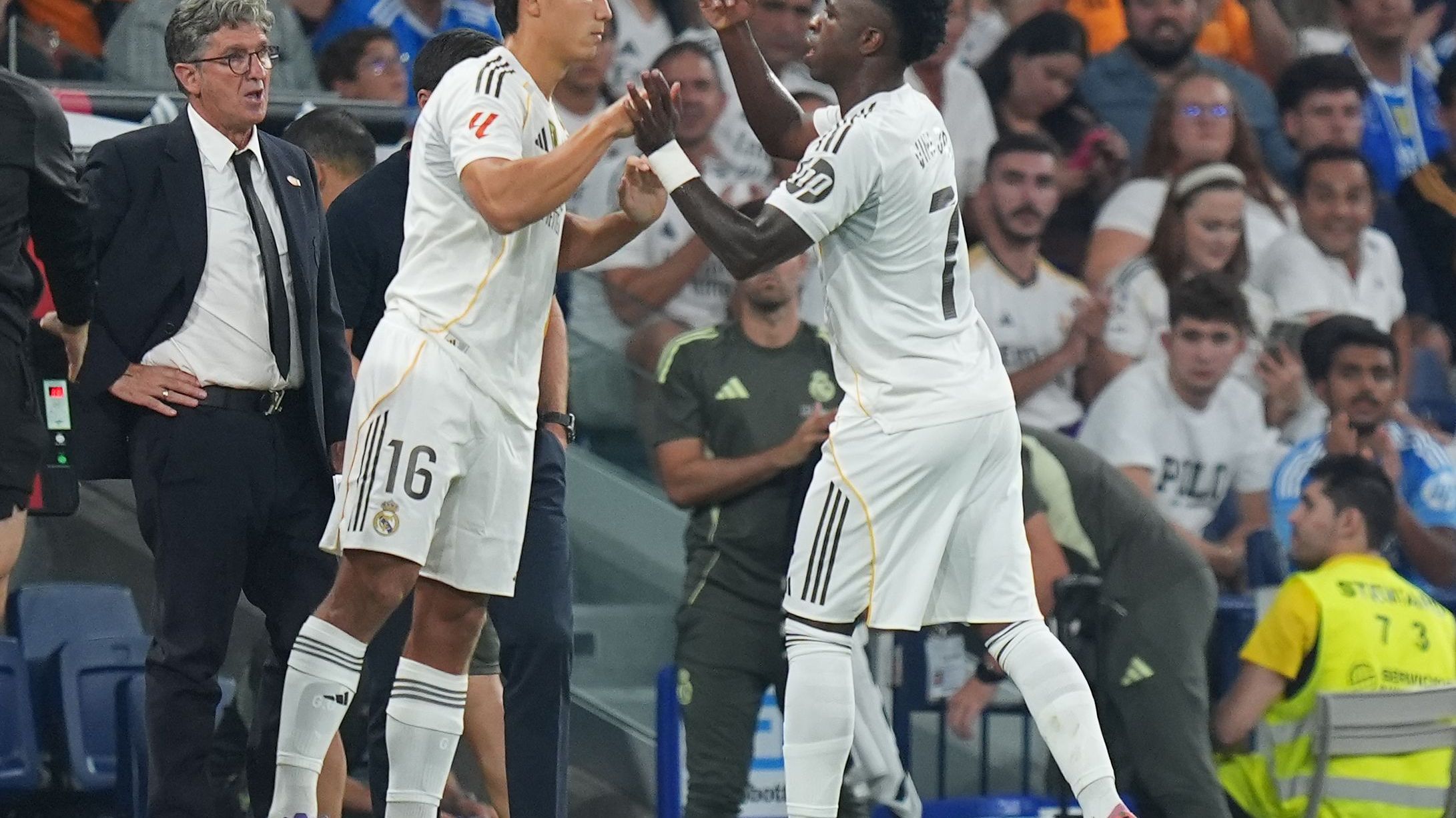 Real Madrid CF v CA Osasuna - LaLiga EA Sports