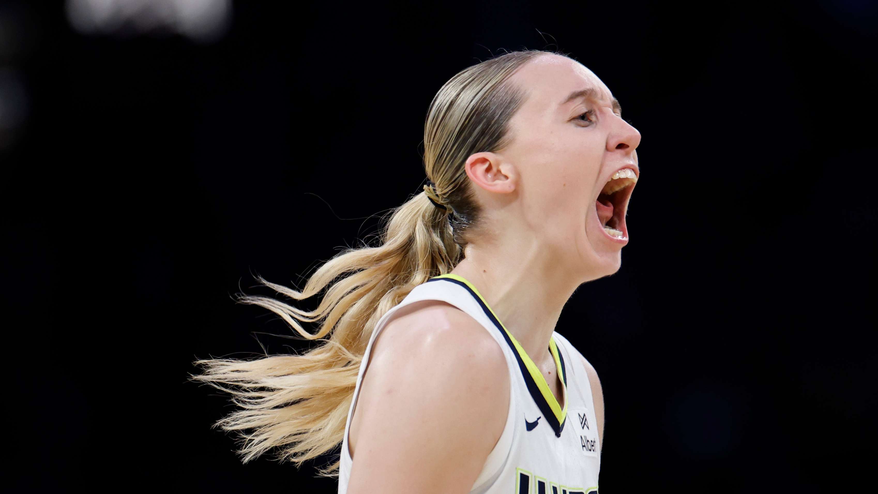 Dallas Wings v Los Angeles Sparks