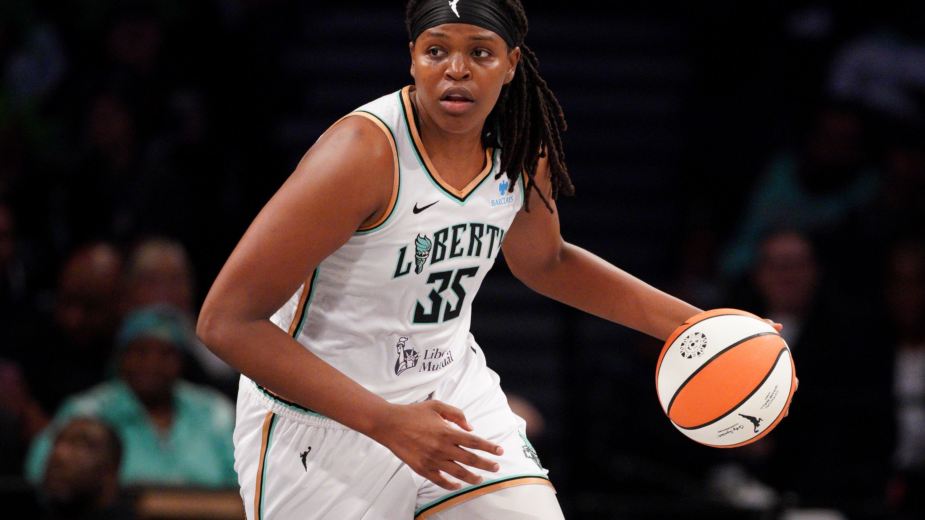 Chicago Sky v New York Liberty