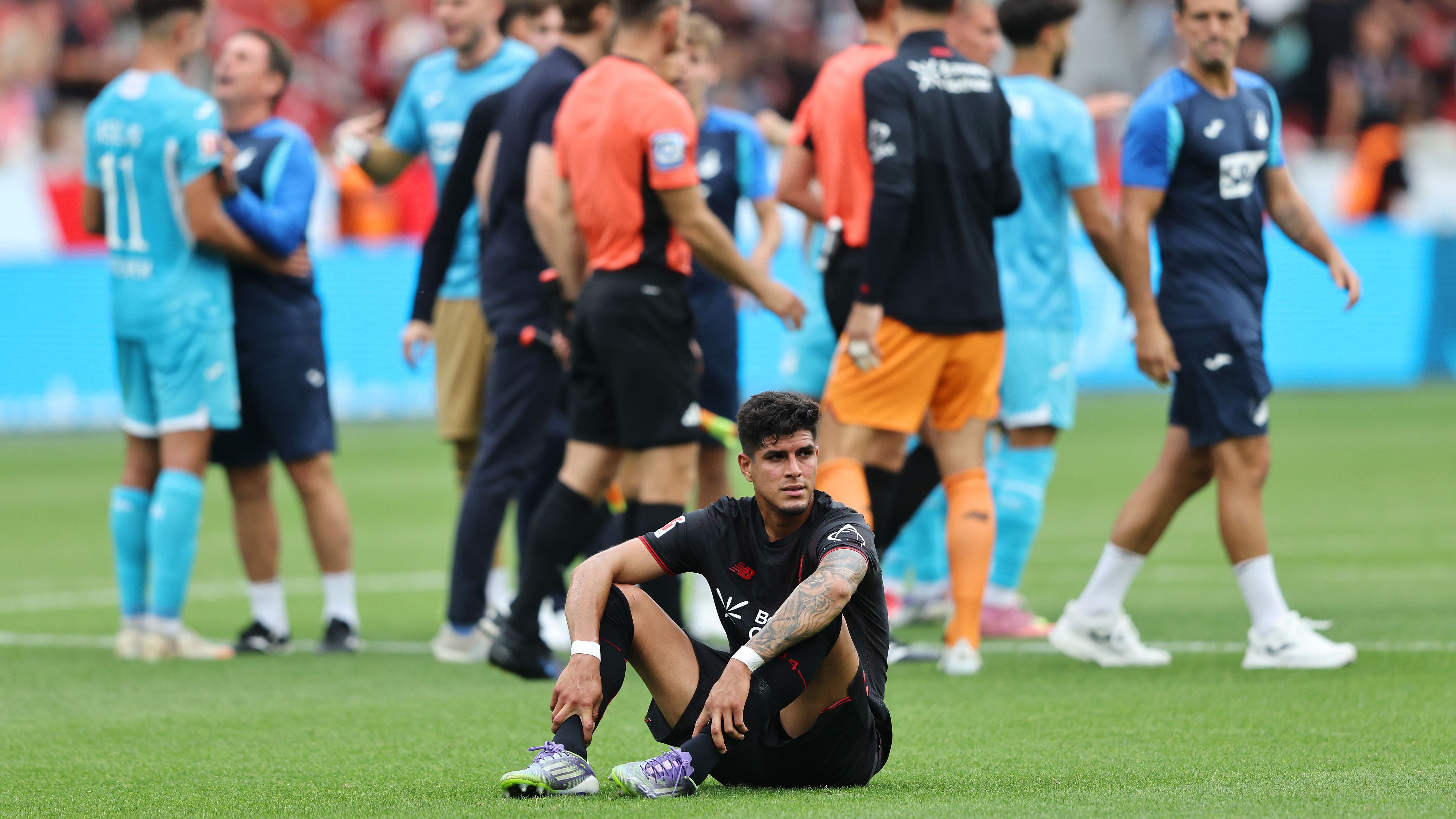 Bayer 04 Leverkusen v TSG Hoffenheim - Bundesliga
