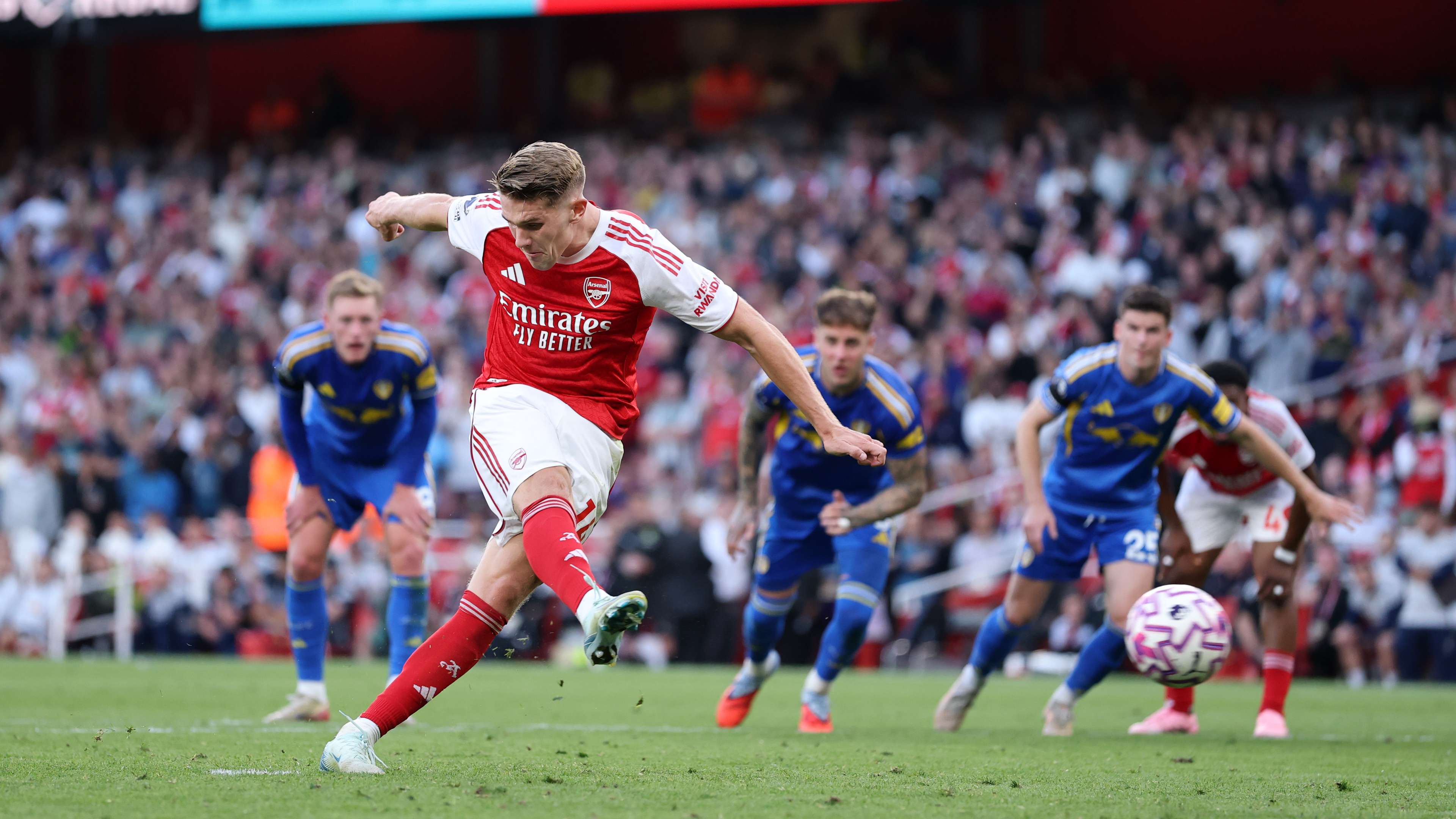 Arsenal v Leeds United - Premier League