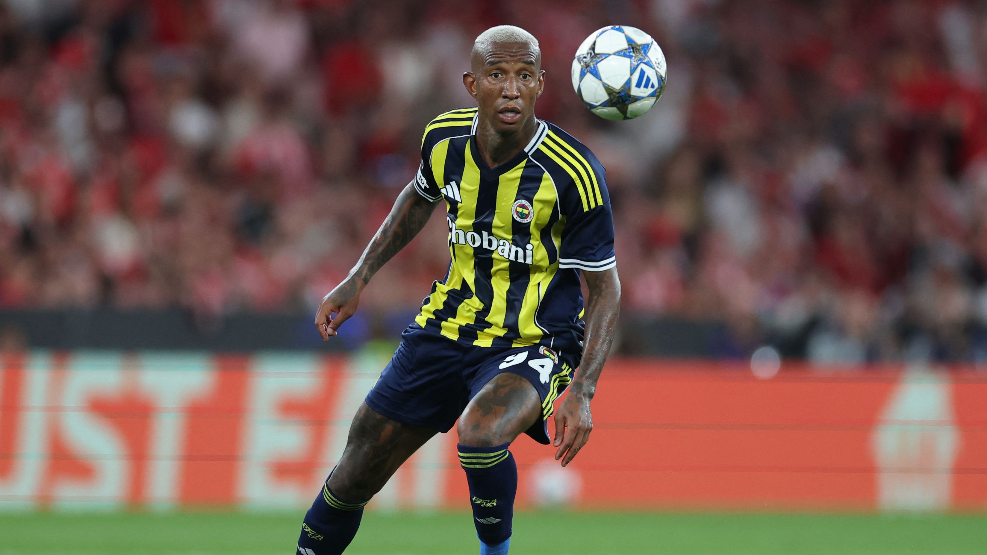 FBL-EUR-C1-PLAY OFF-BENFICA-FENERBAHCE