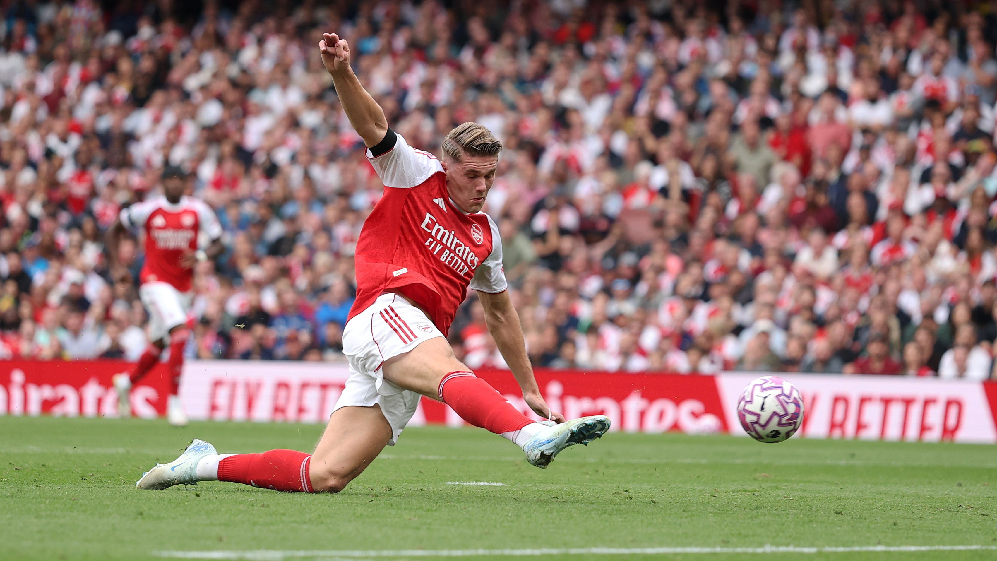 Arsenal v Leeds United - Premier League