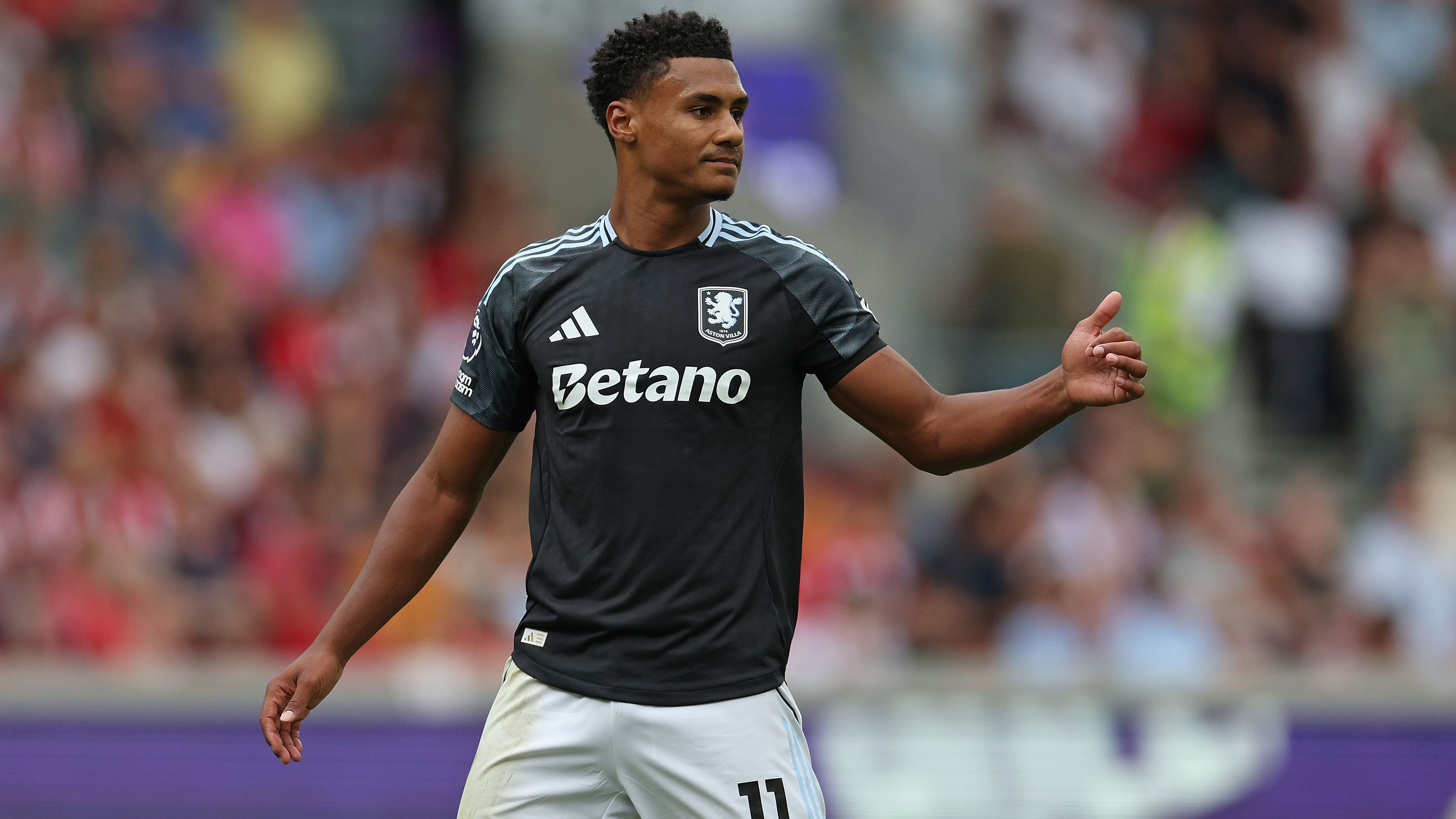 Brentford v Aston Villa - Premier League