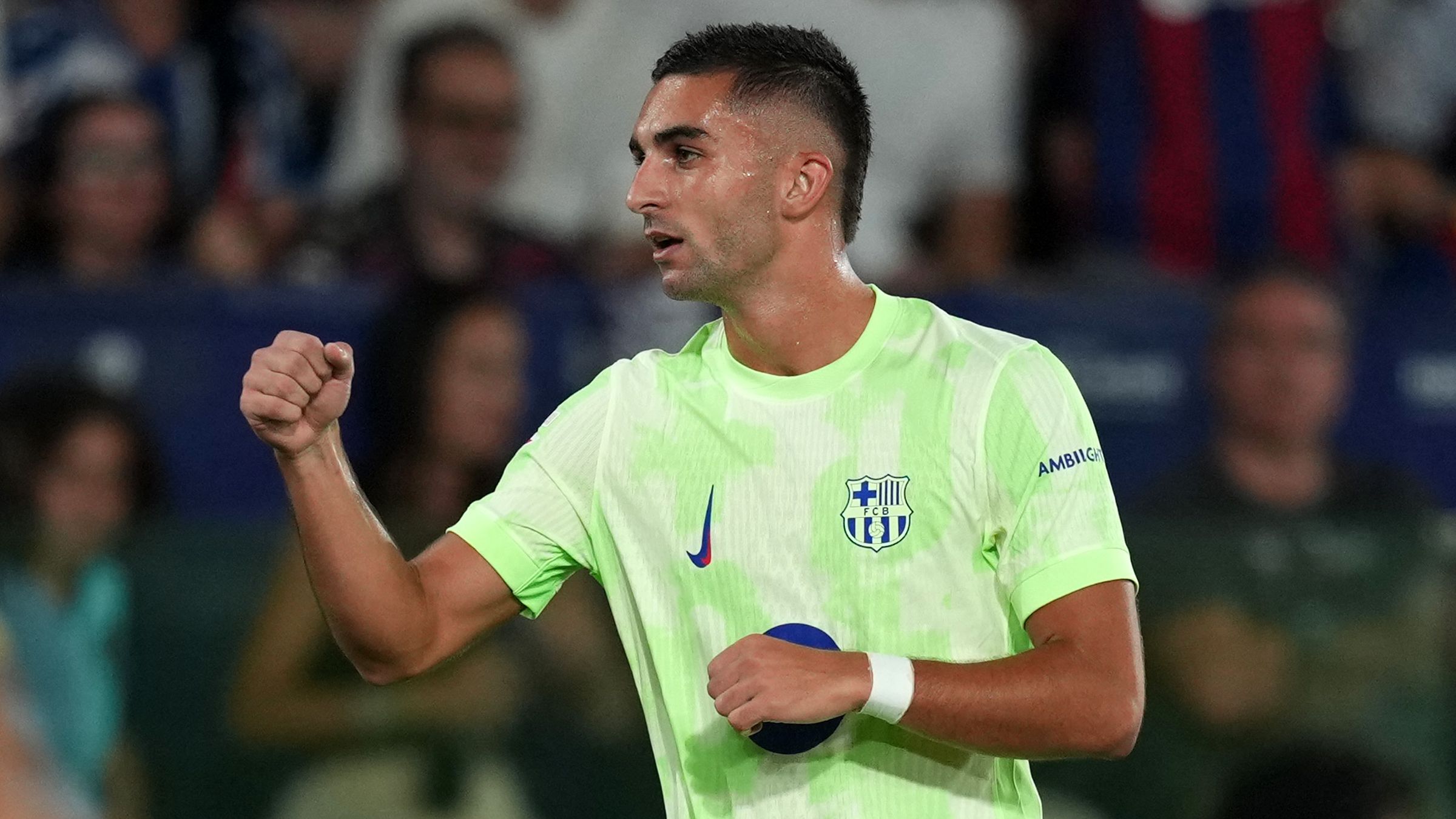 Levante UD v FC Barcelona - LaLiga EA Sports