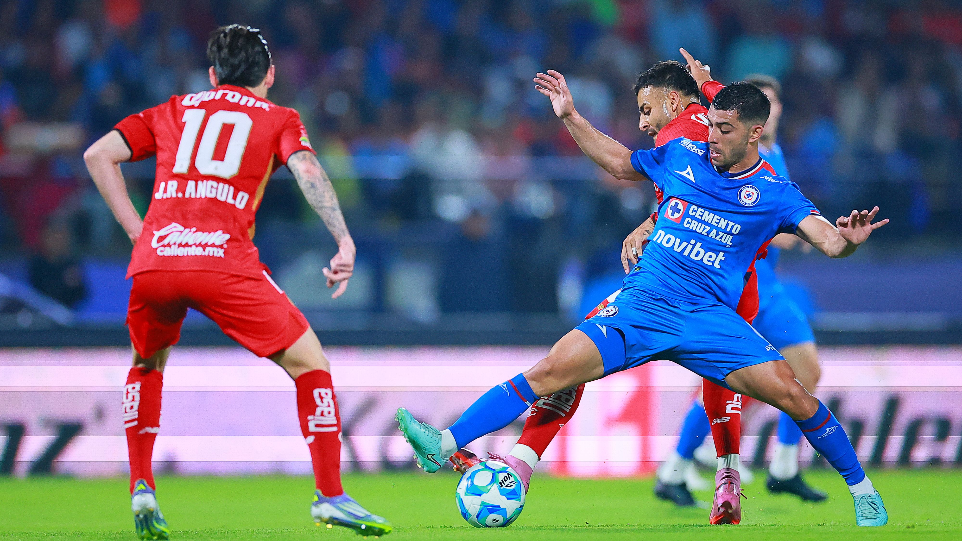 Cruz Azul v Toluca - Torneo Apertura 2025 Liga MX