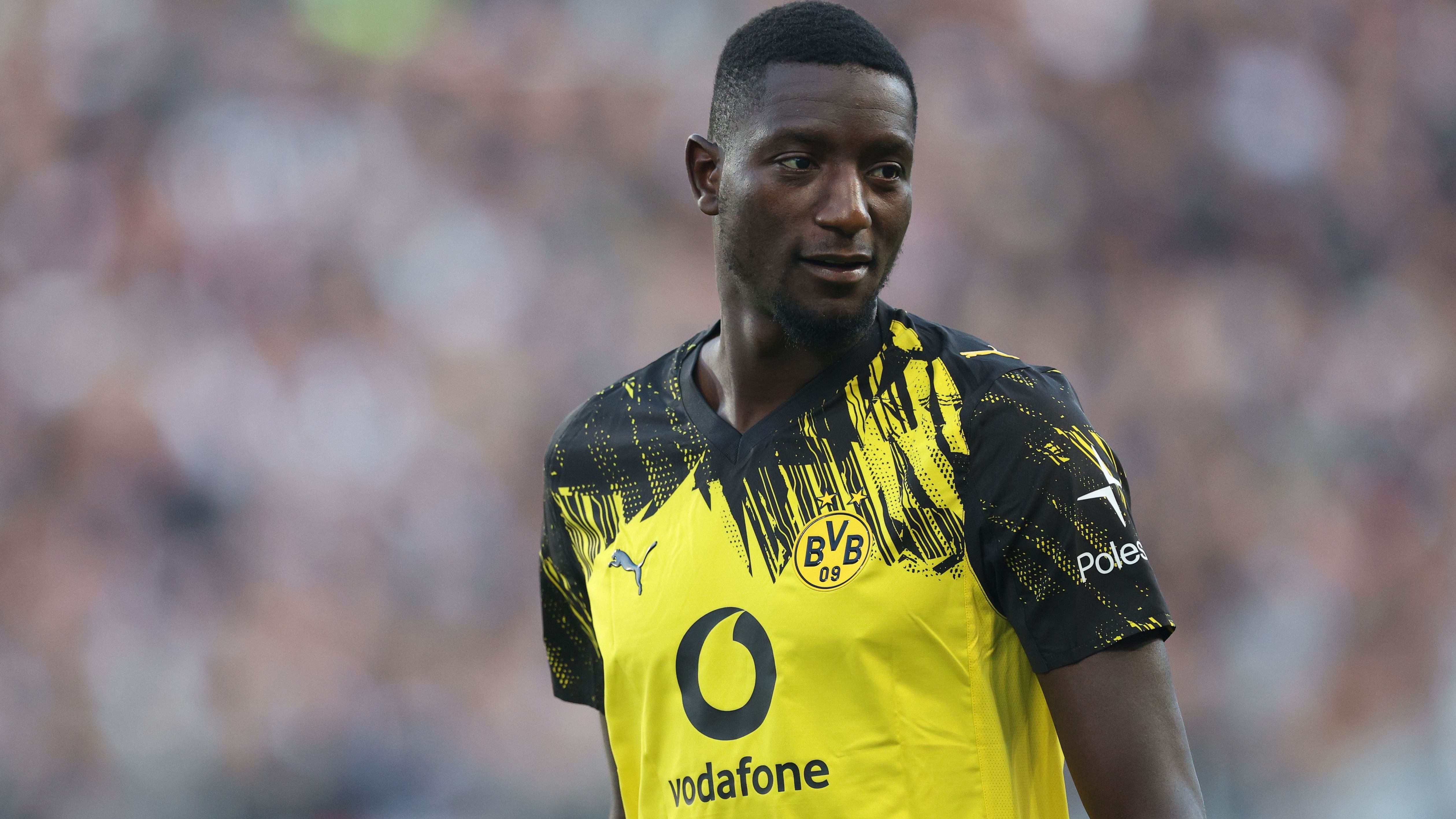 FC St. Pauli v Borussia Dortmund - Bundesliga