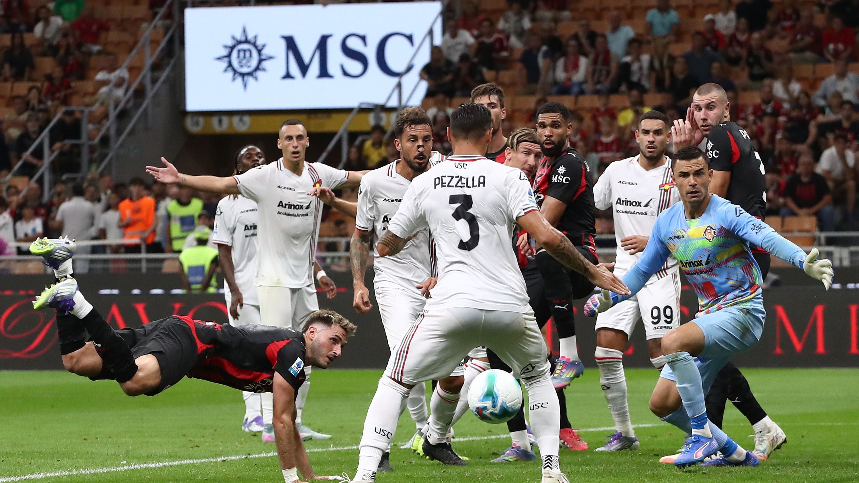 AC Milan v US Cremonese - Serie A