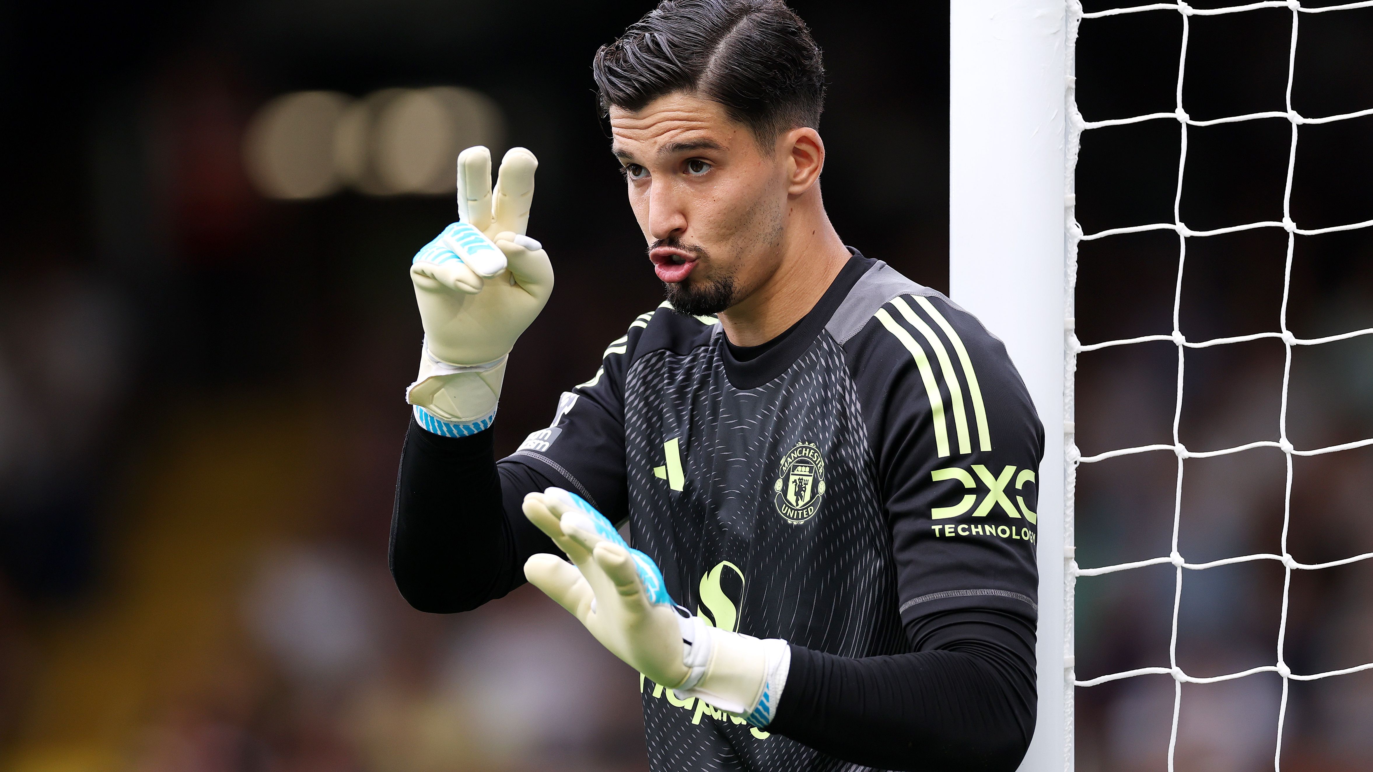 Fulham v Manchester United - Premier League