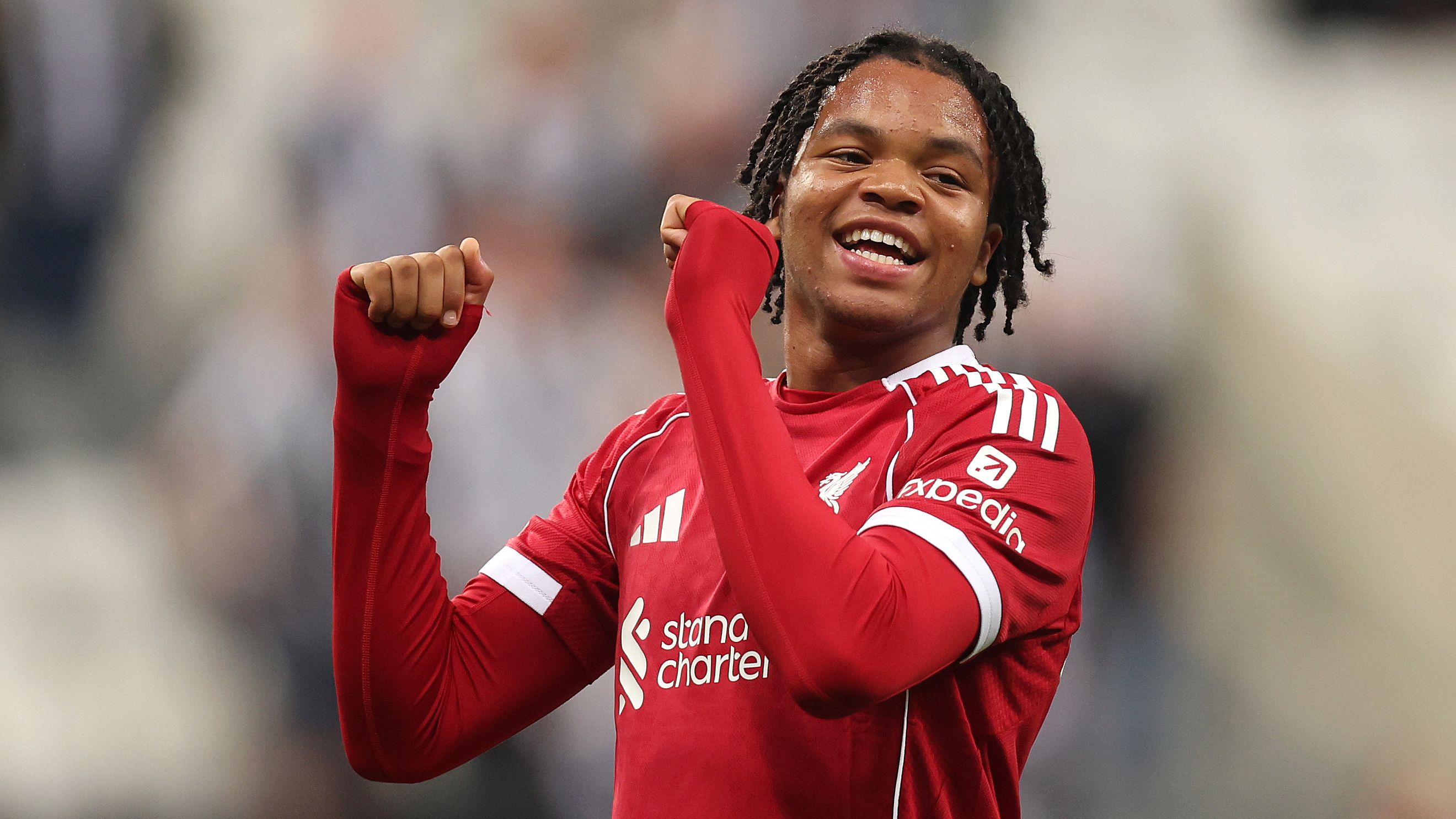 Newcastle United v Liverpool - Premier League