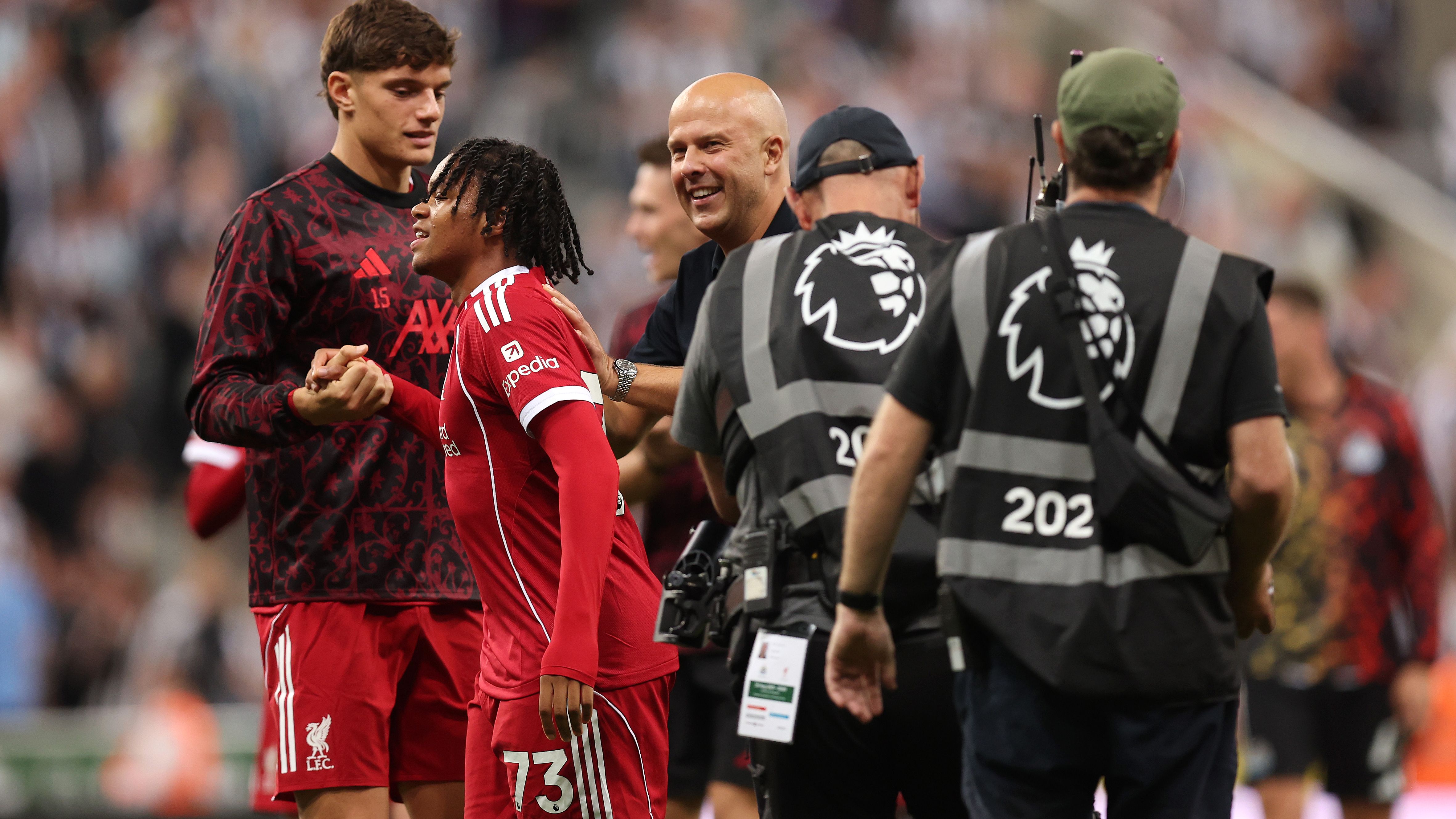 Newcastle United v Liverpool - Premier League