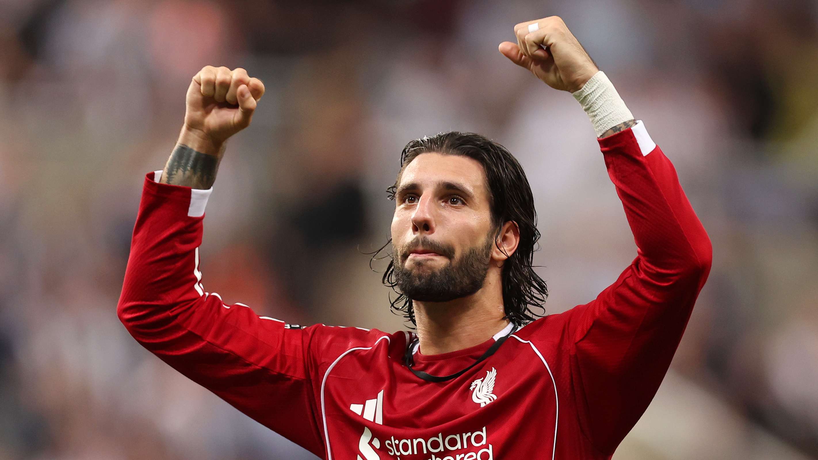 Newcastle United v Liverpool - Premier League