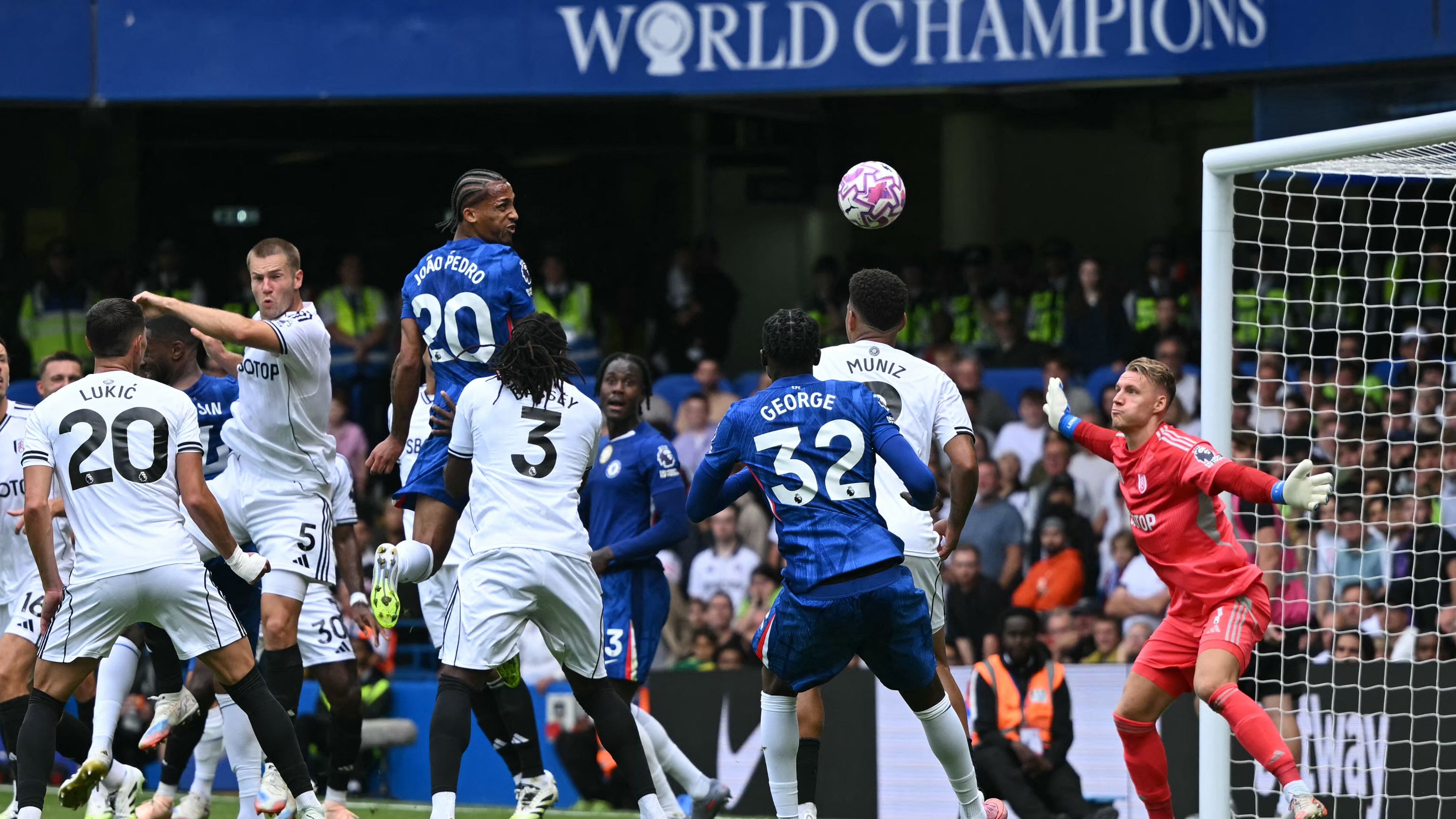 TOPSHOT-FBL-ENG-PR-CHELSEA-FULHAM