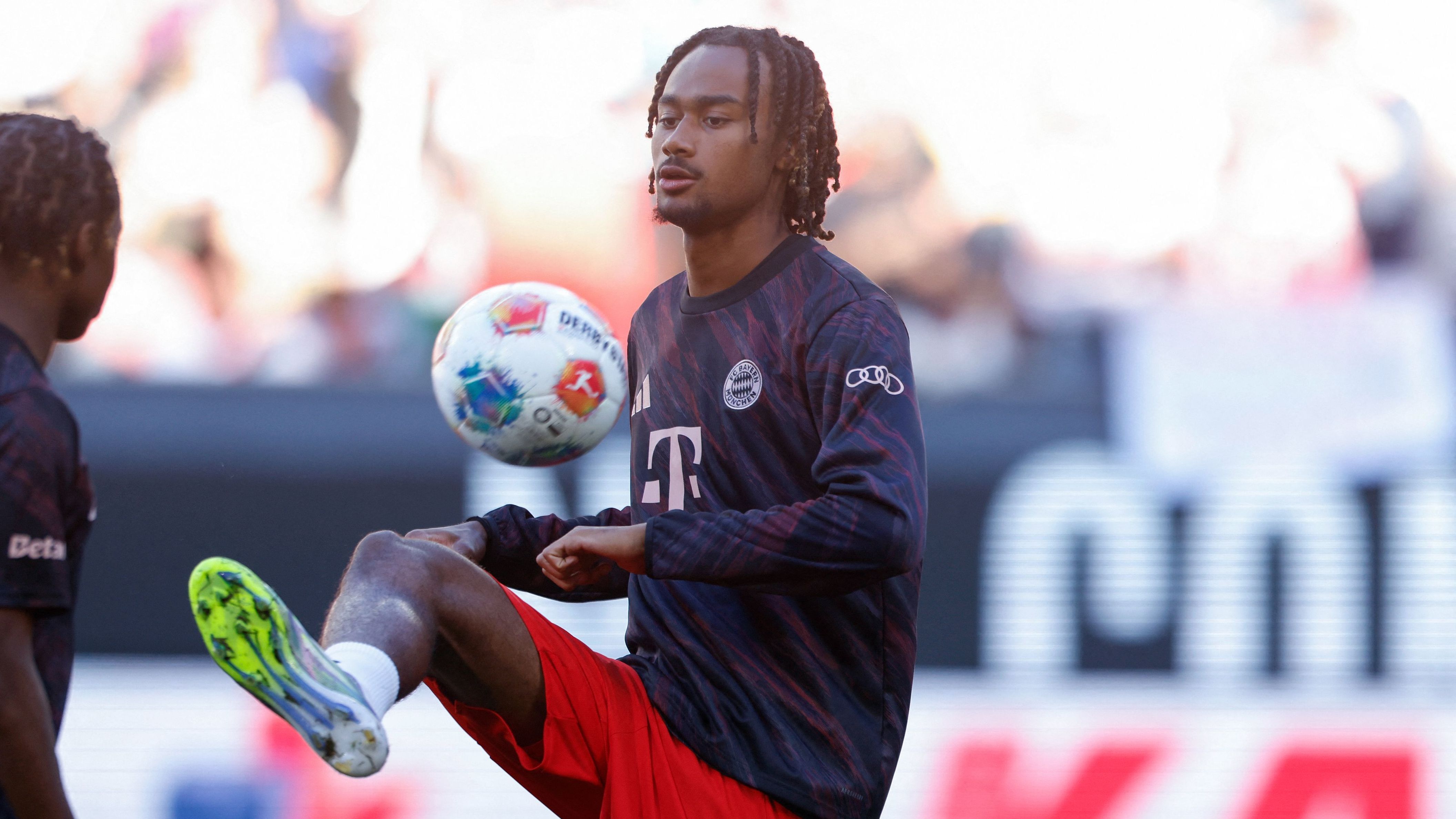 FBL-GER-BUNDESLIGA-AUGSBURG-BAYERN MUNICH