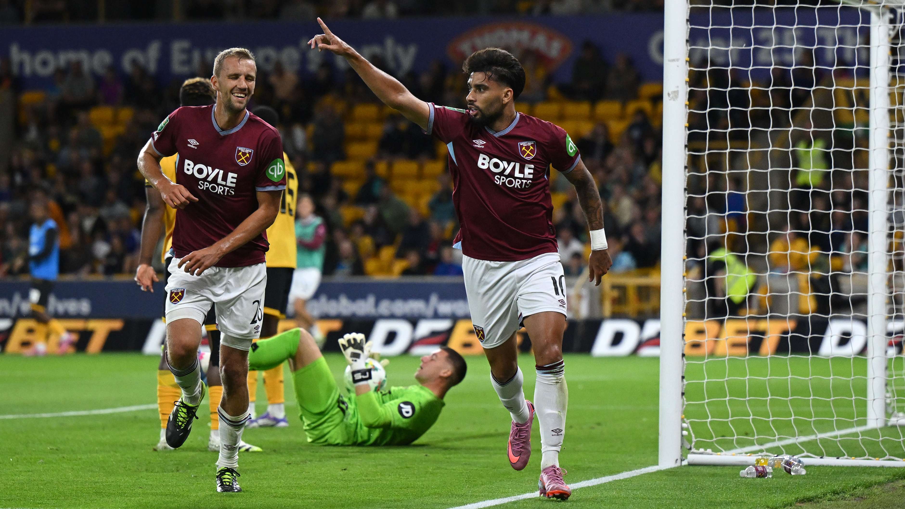 Wolverhampton Wanderers v West Ham United - Carabao Cup Second Round