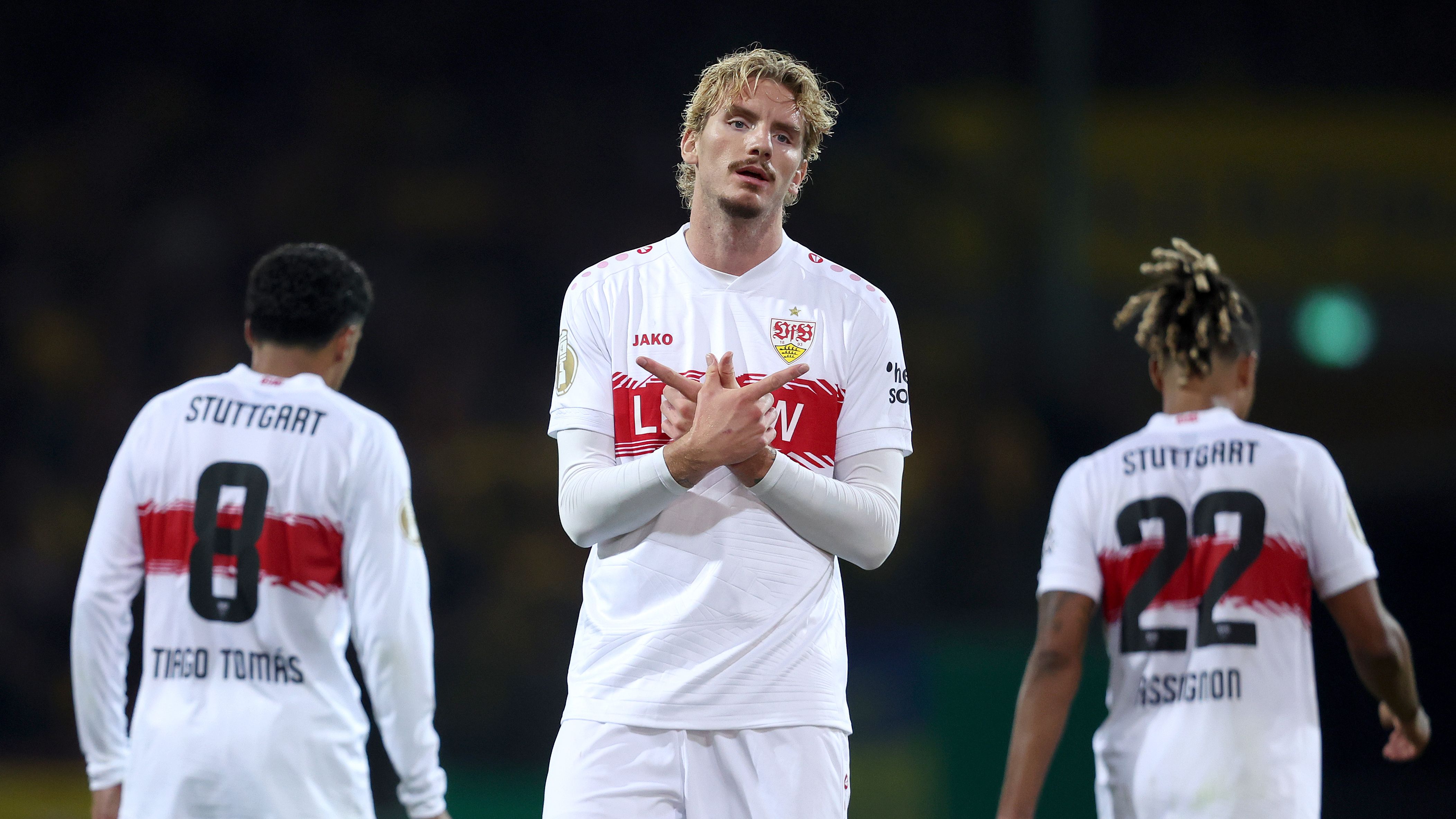 Eintracht Braunschweig v VfB Stuttgart - DFB Cup: Round One