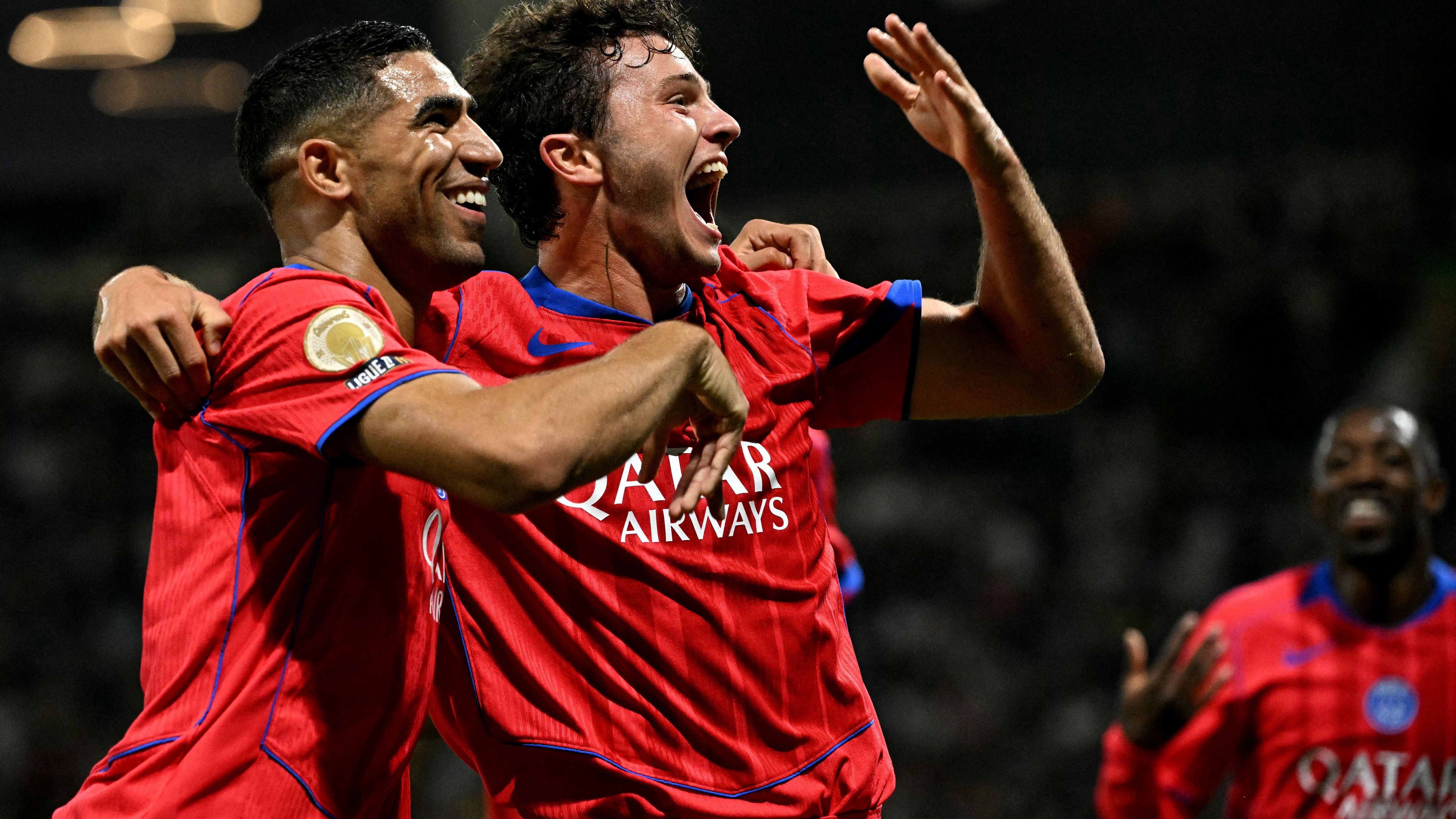 TOPSHOT-FBL-FRA-LIGUE1-TOULOUSE-PSG