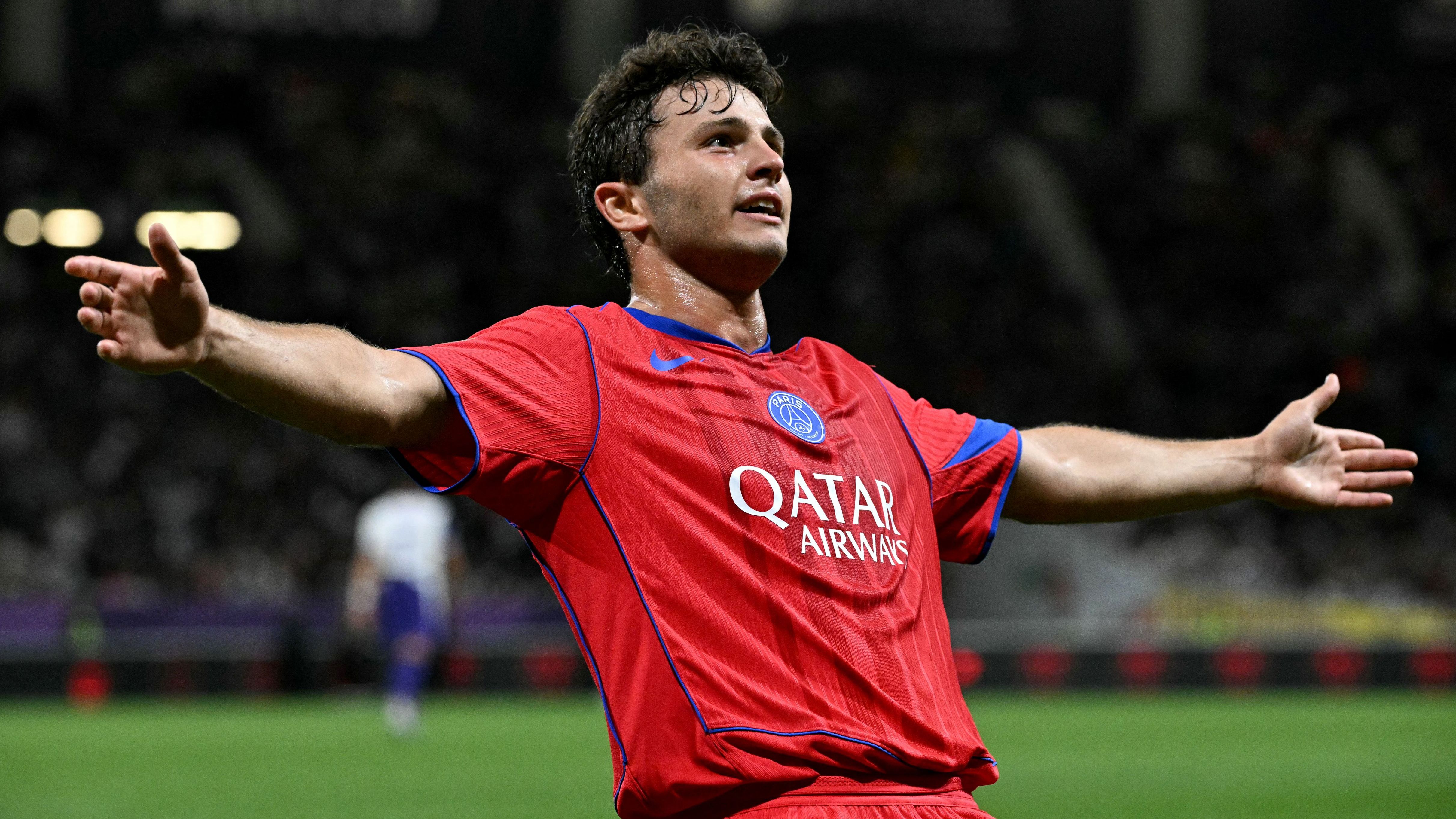 TOPSHOT-FBL-FRA-LIGUE1-TOULOUSE-PSG