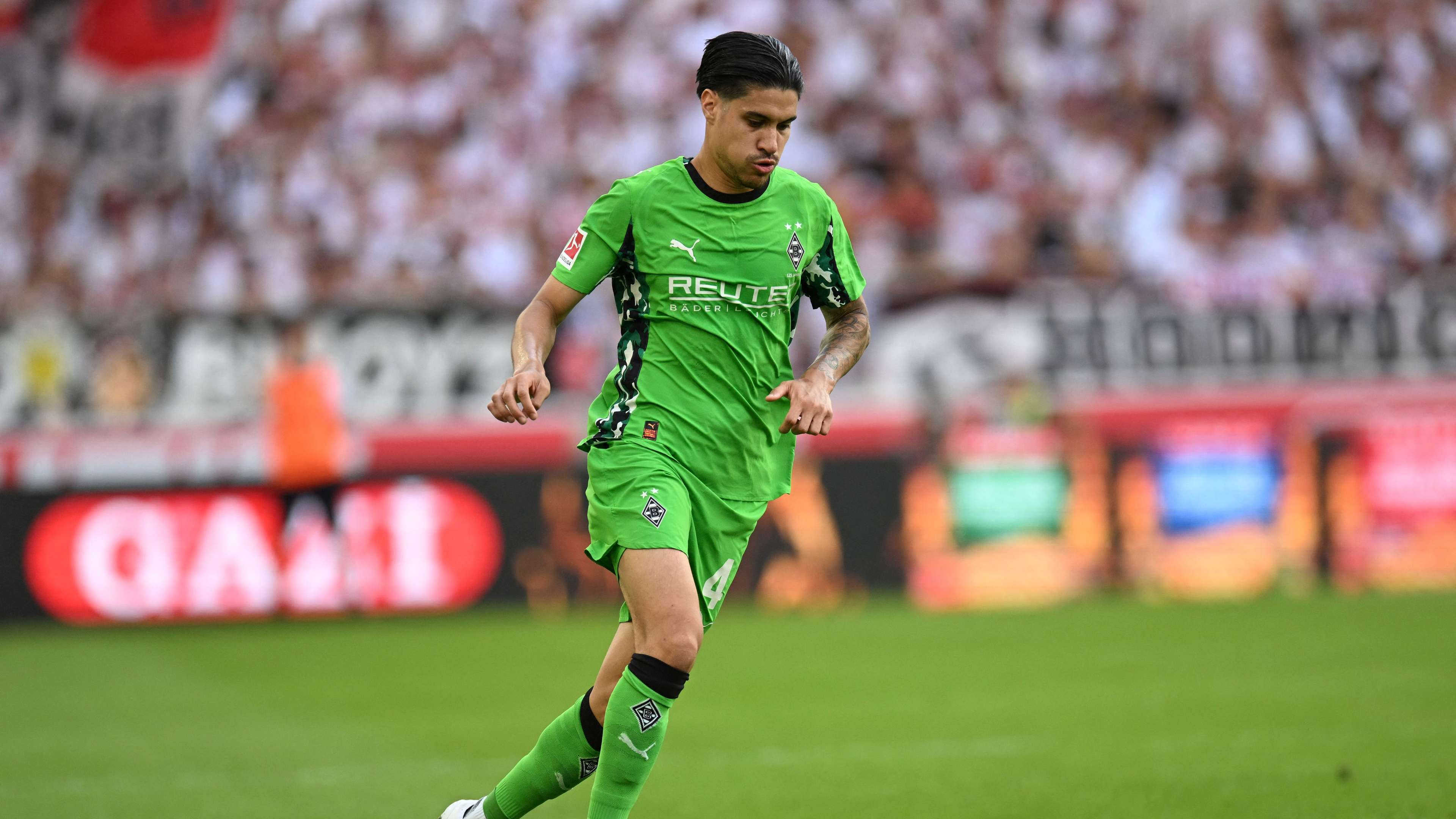 FBL-GER-BUNDESLIGA-STUTTGART-MOENCHENGLADBACH